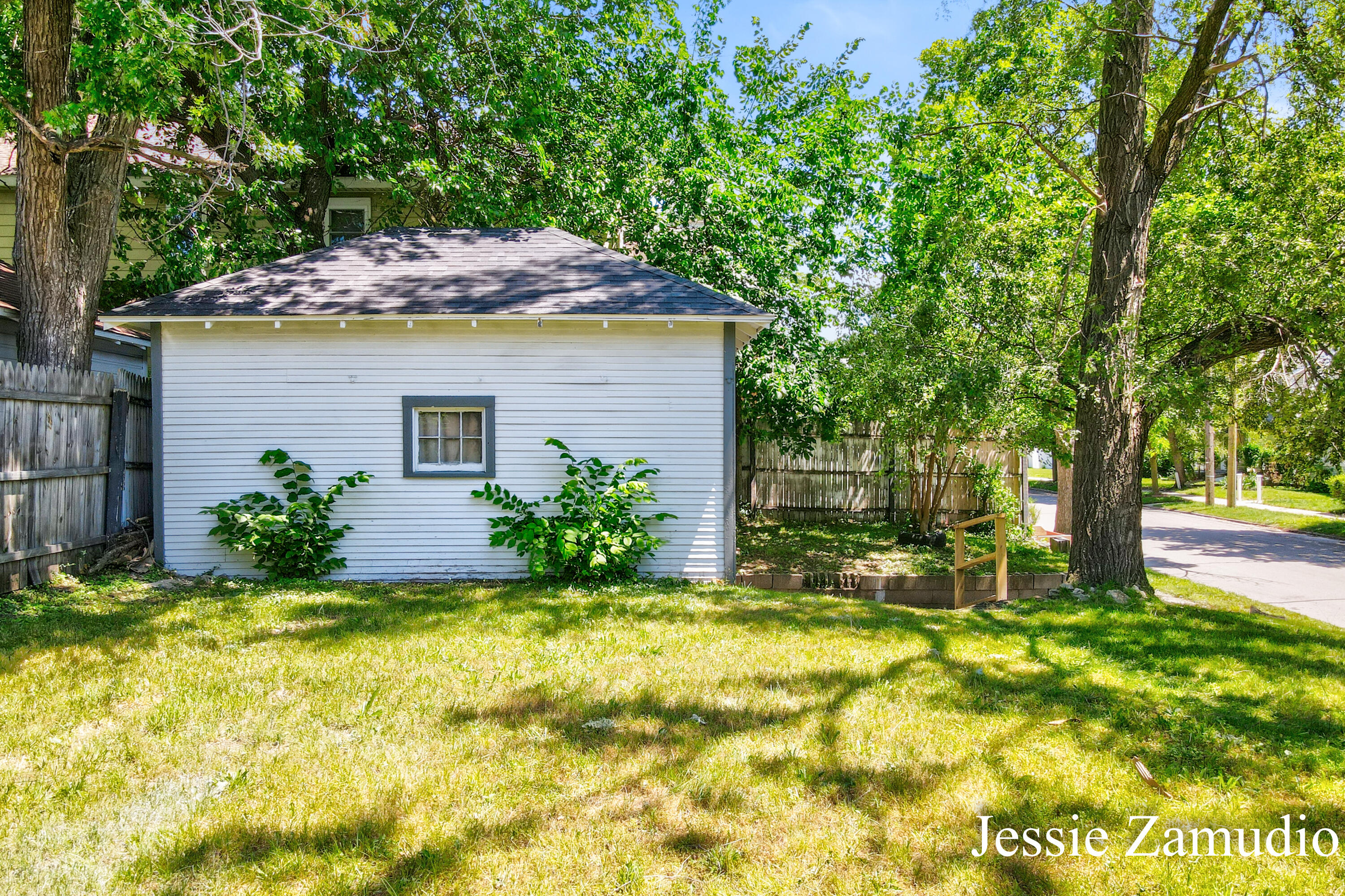 1810 Eastern Avenue SE Grand Rapids MI 49507