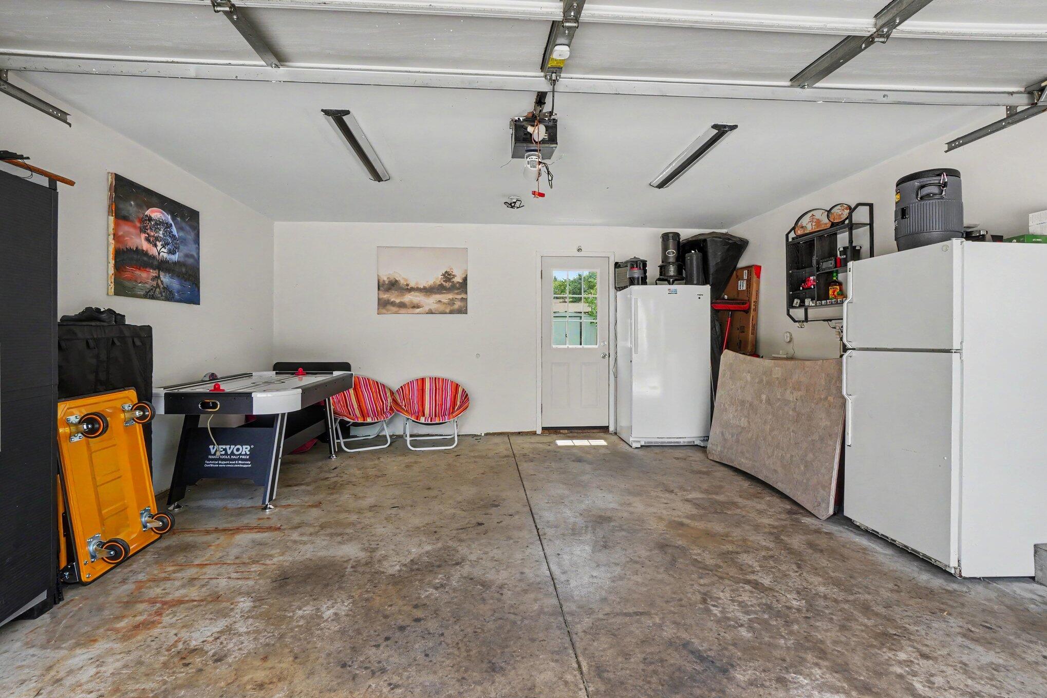 1152 E 12th Street Holland MI 49423