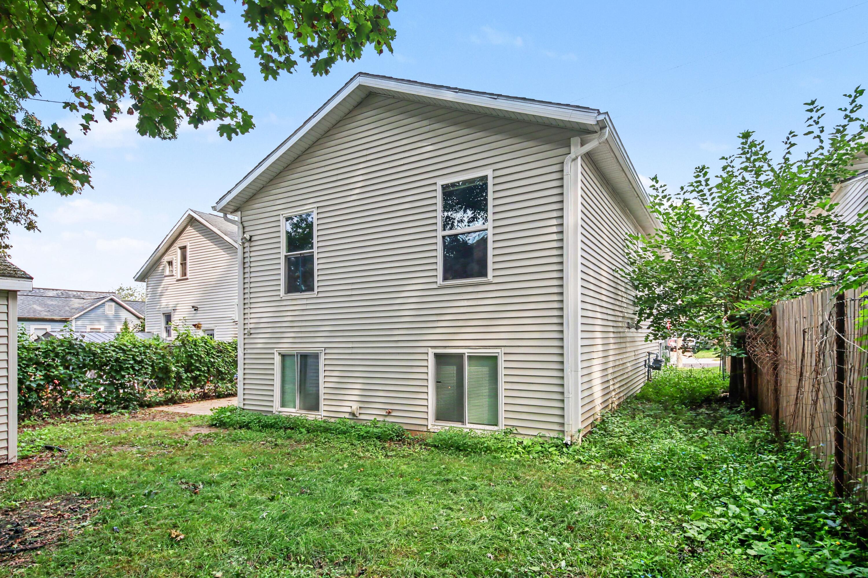 310 Fox Street SW Grand Rapids MI 49507