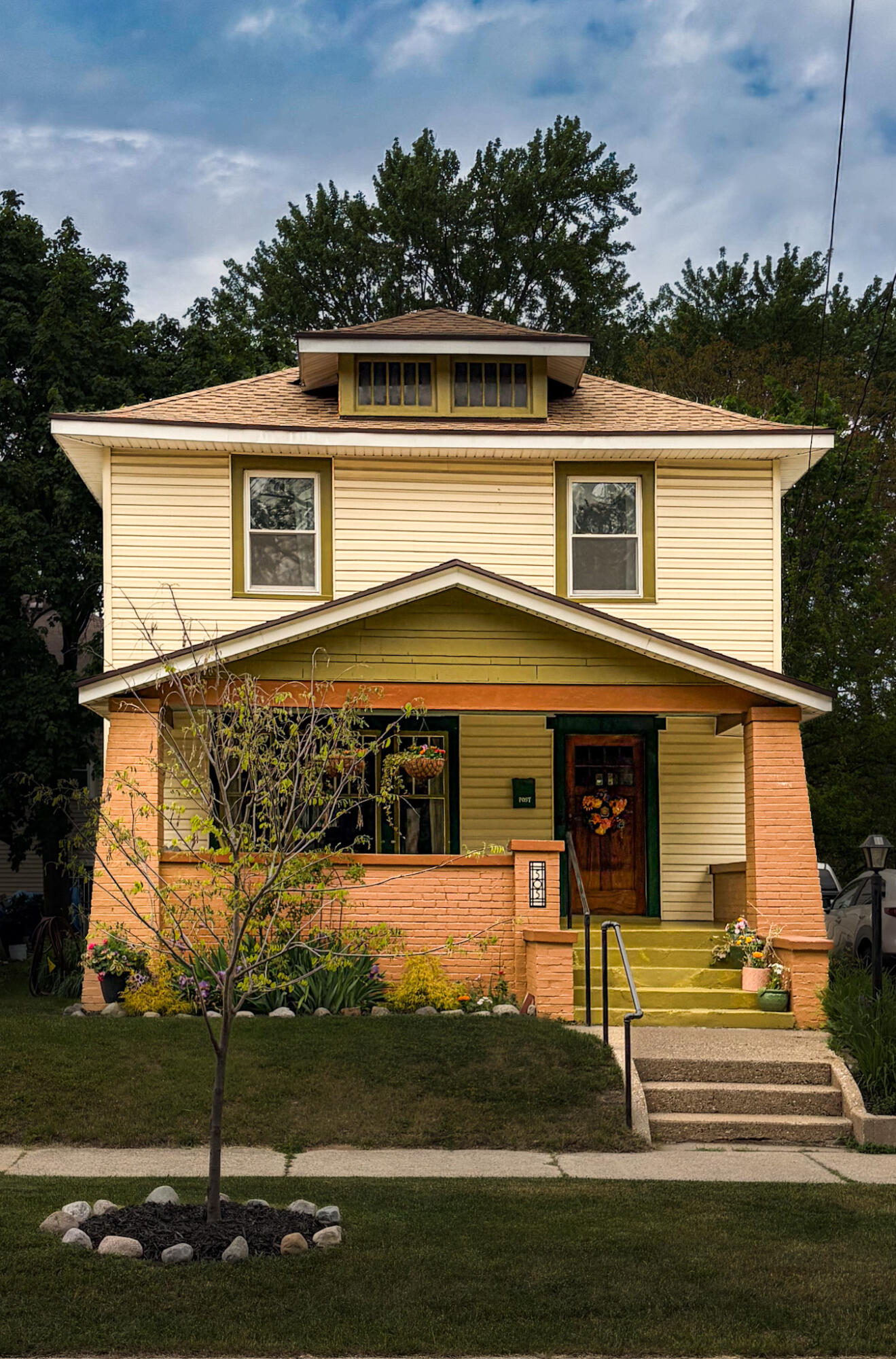 505 Storrs Street SE Grand Rapids MI 49507