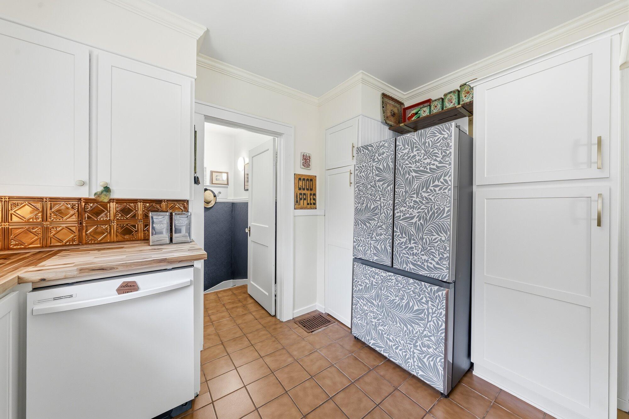 505 Storrs Street SE Grand Rapids MI 49507