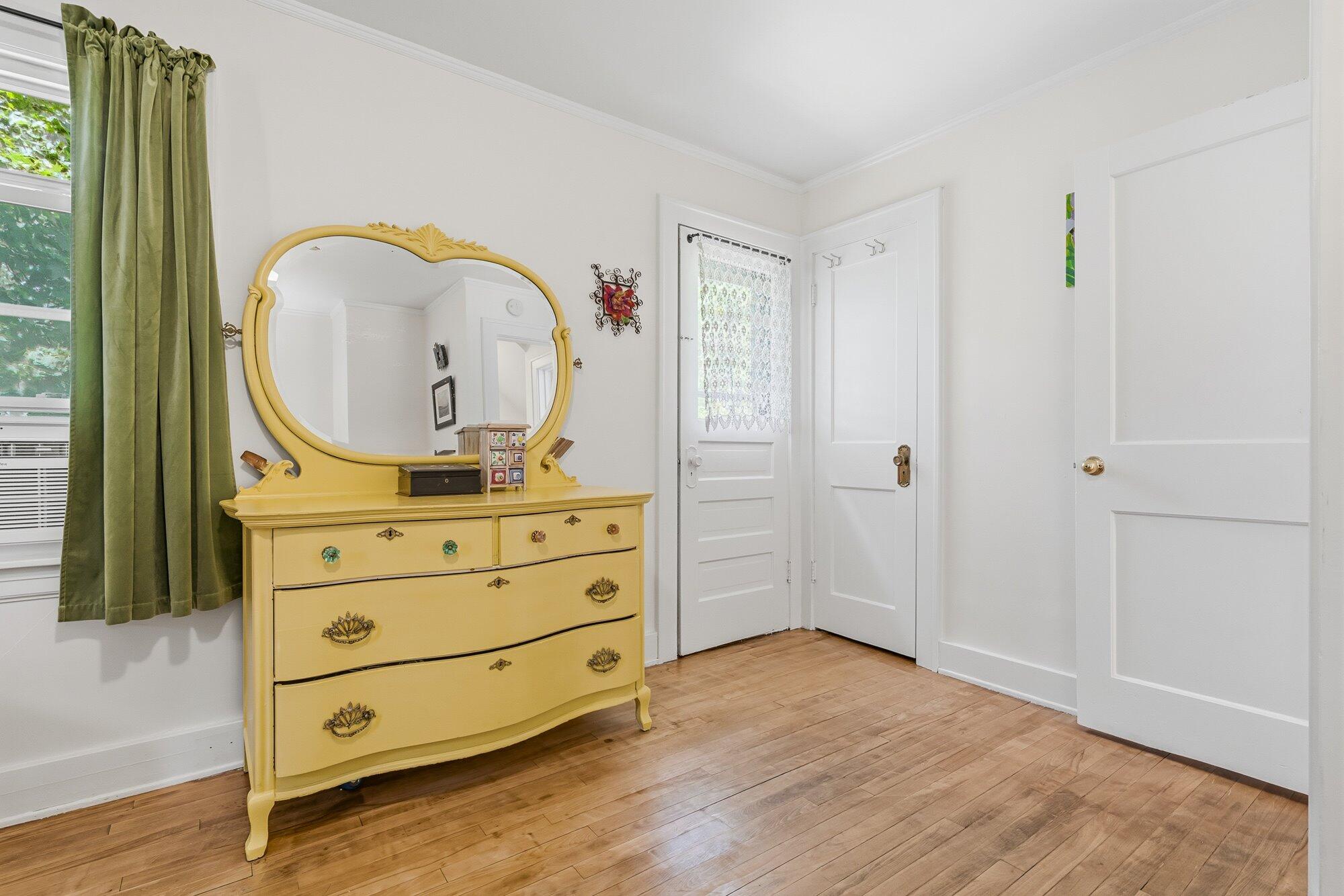 505 Storrs Street SE Grand Rapids MI 49507