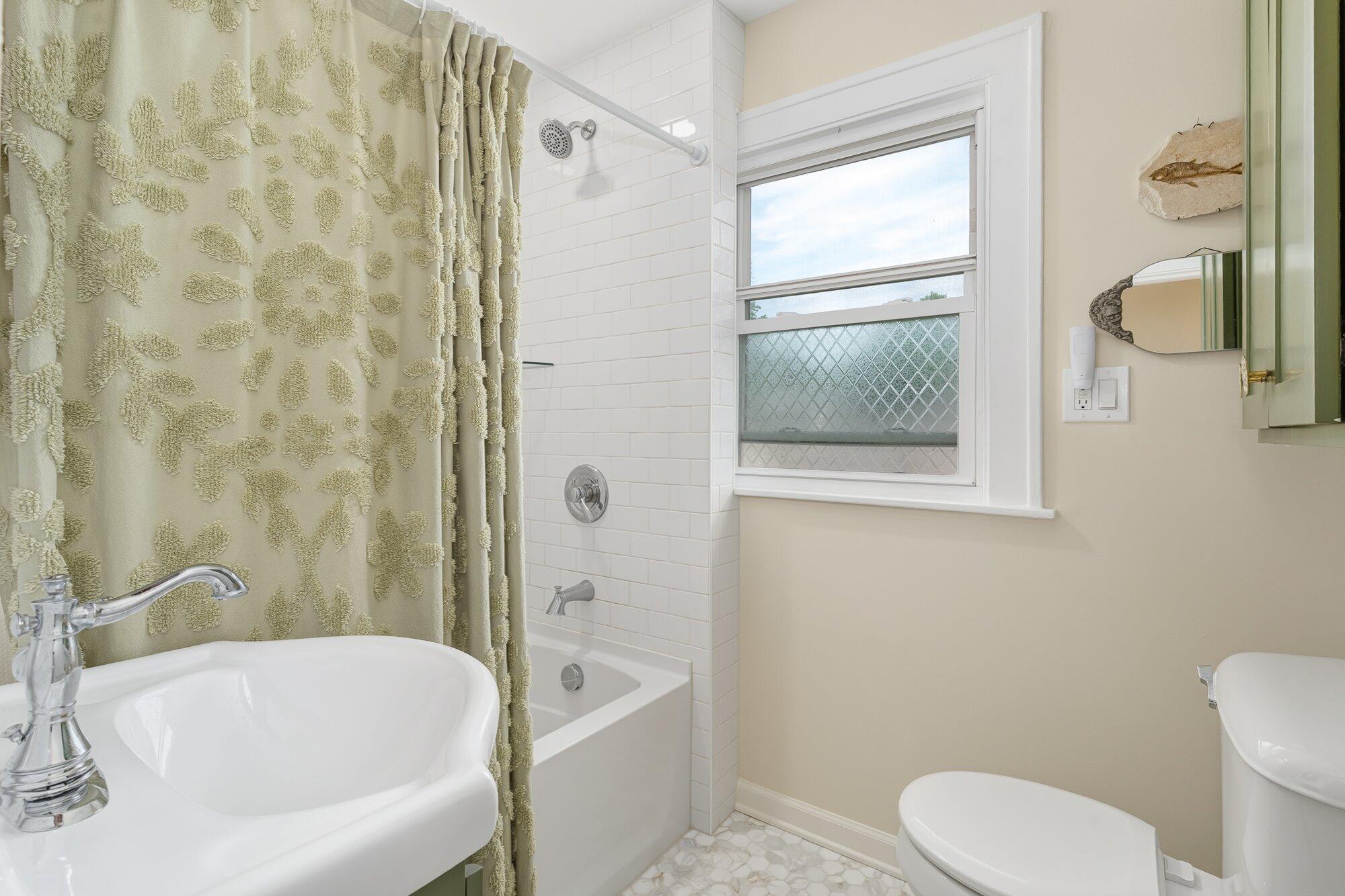 505 Storrs Street SE Grand Rapids MI 49507