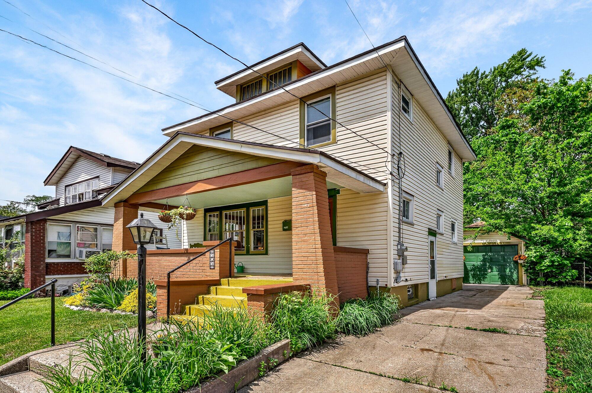 505 Storrs Street SE Grand Rapids MI 49507