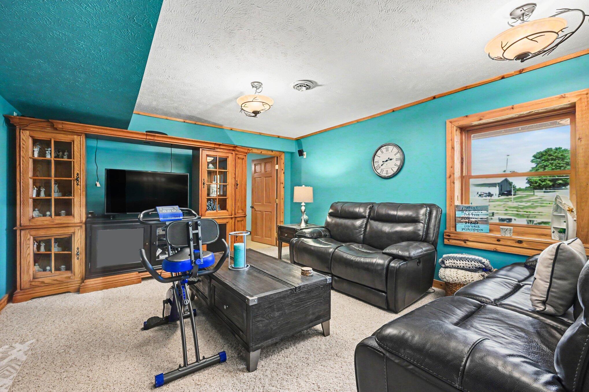 46968 Meadow Lane Decatur MI 49045