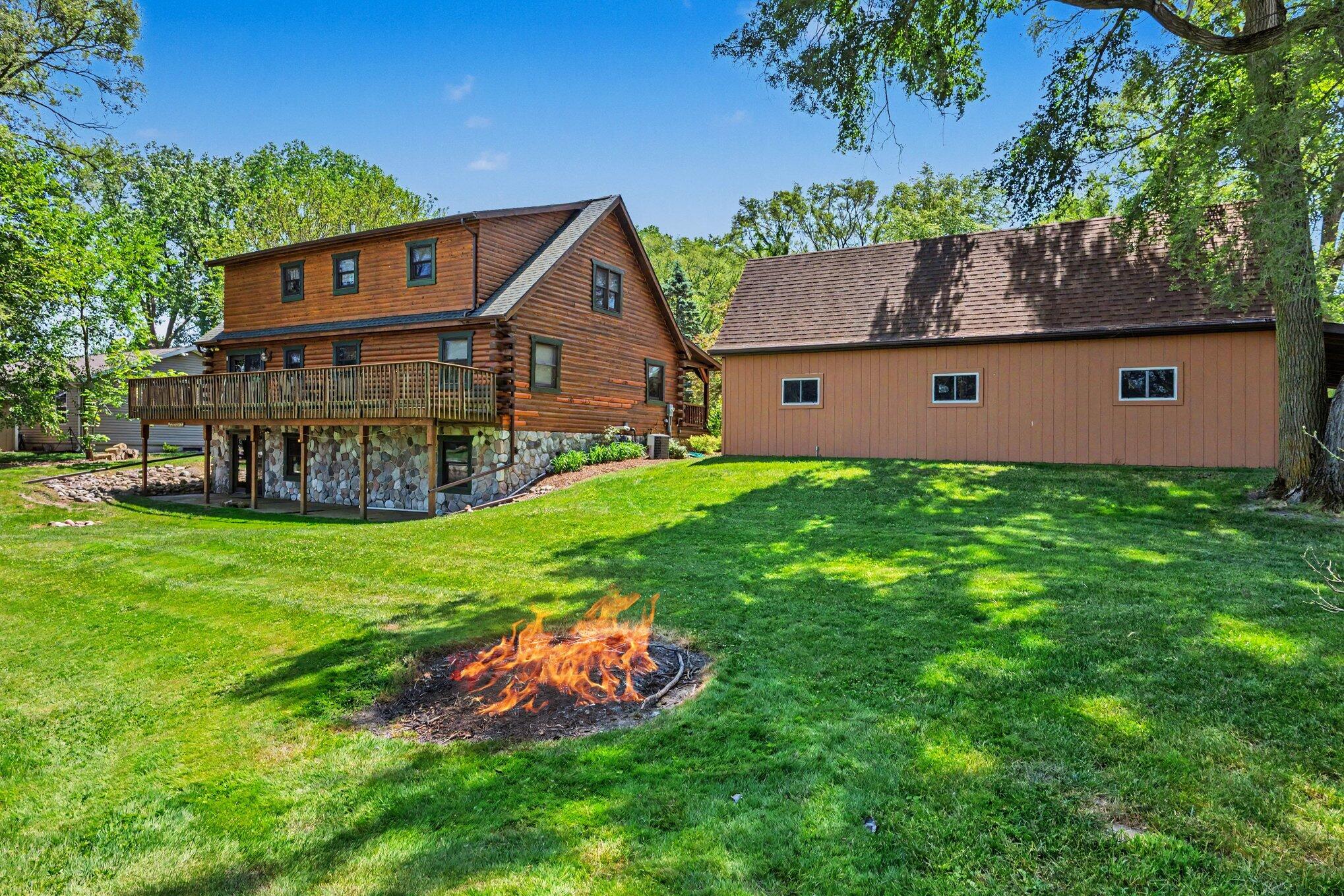 46968 Meadow Lane Decatur MI 49045