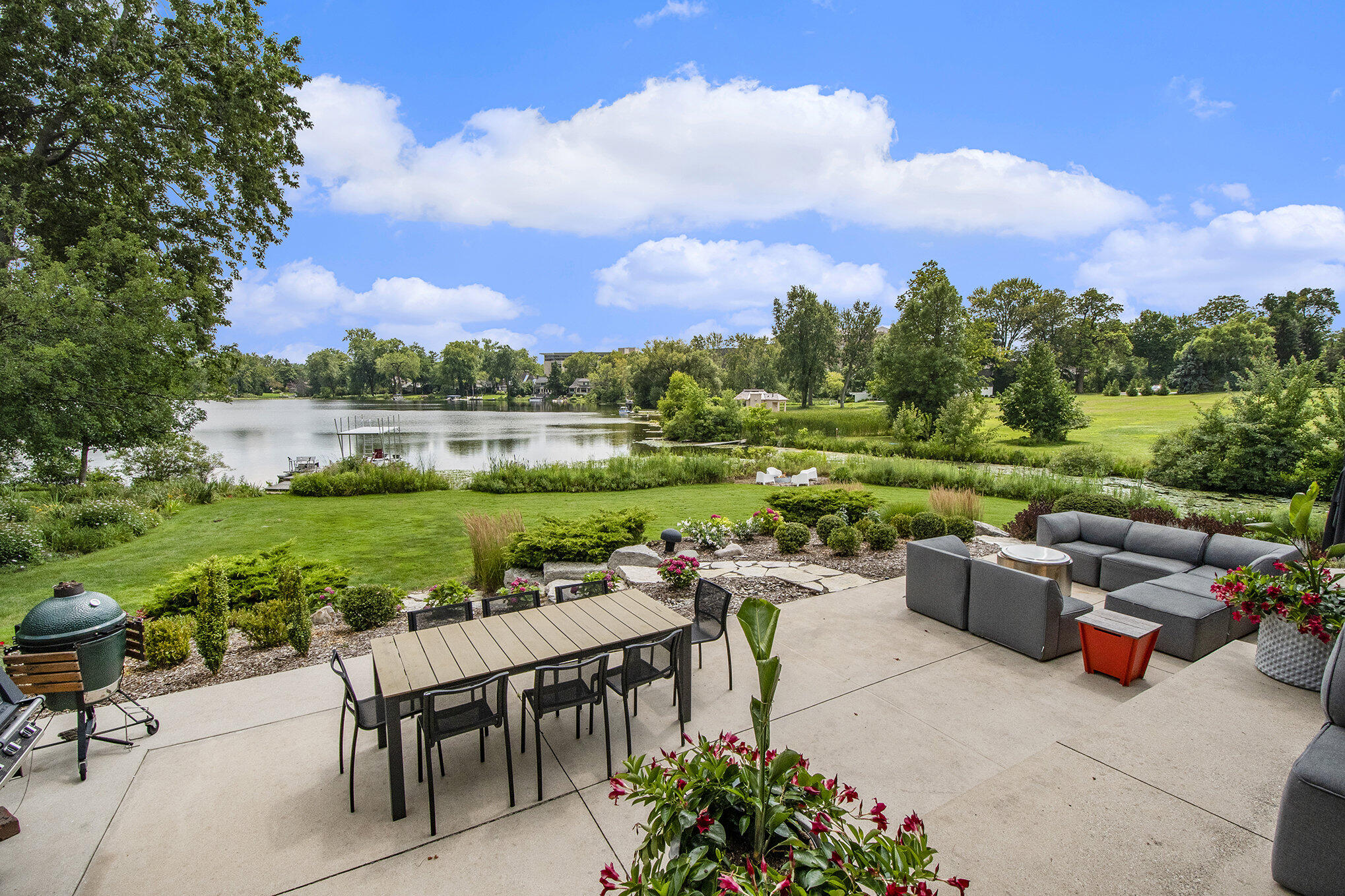 1950 Robinson Road SE East Grand Rapids MI 49506