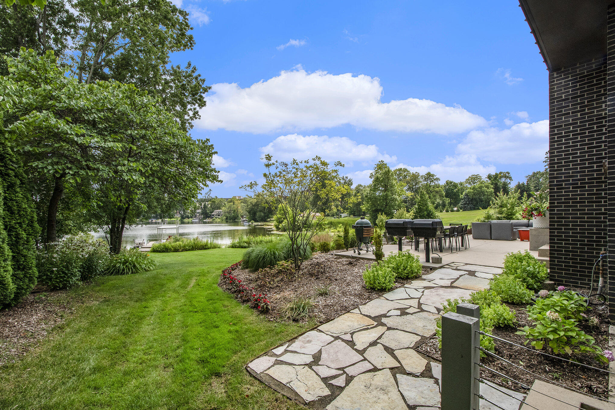 1950 Robinson Road SE East Grand Rapids MI 49506