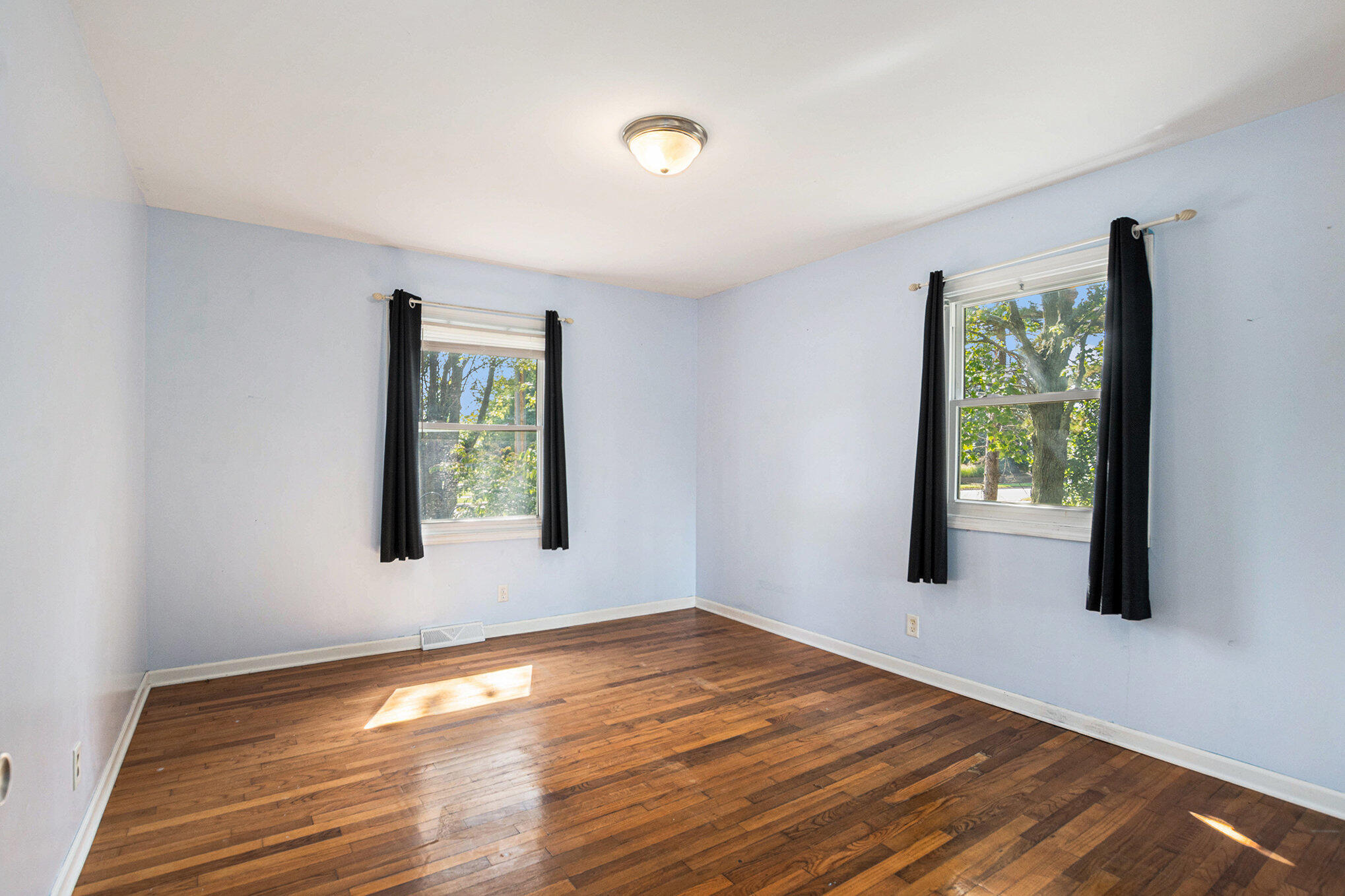 1603 Robbins Road Grand Haven MI 49417