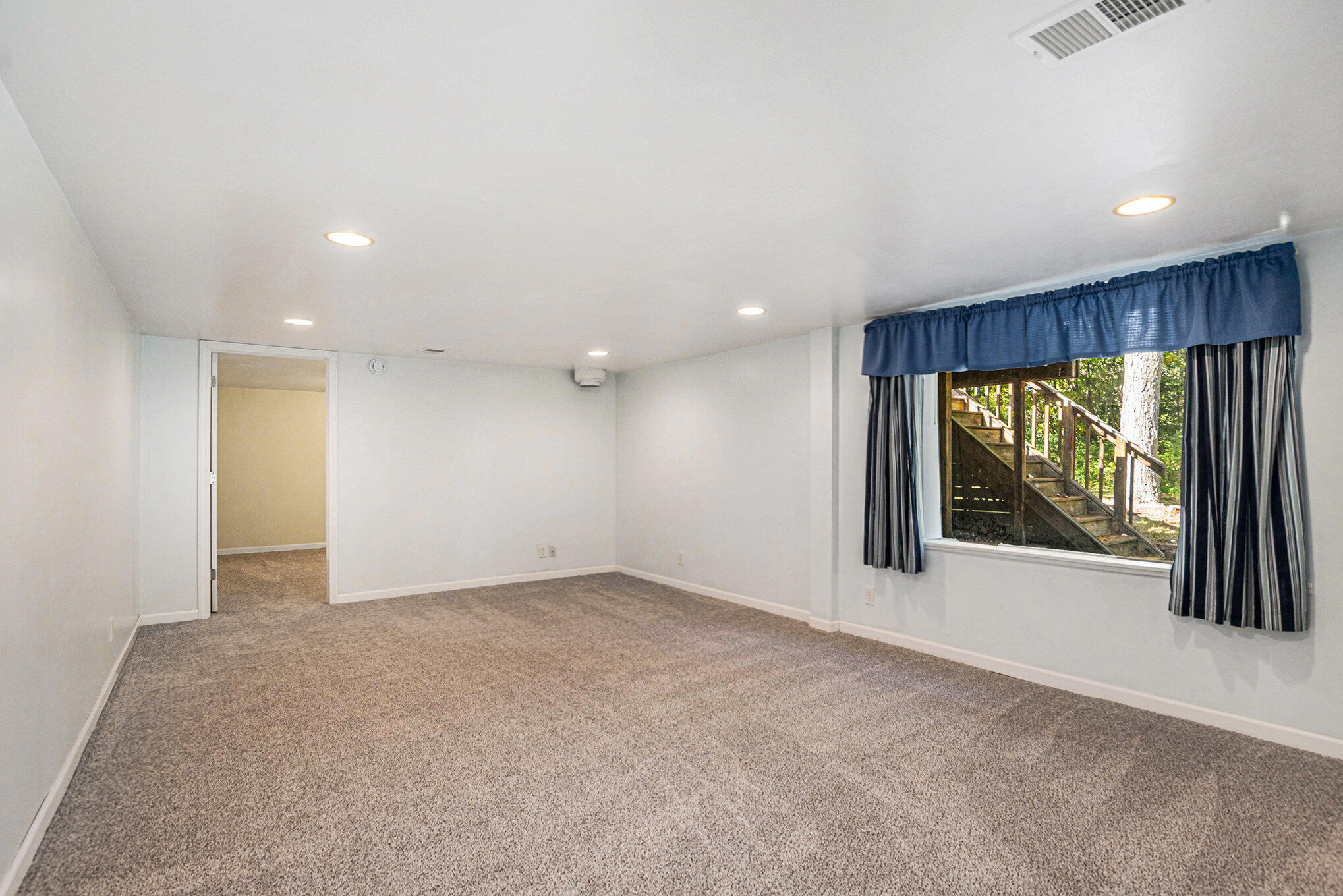 1603 Robbins Road Grand Haven MI 49417