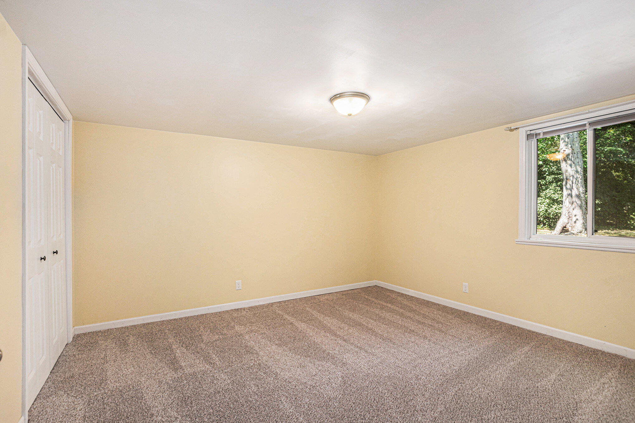 1603 Robbins Road Grand Haven MI 49417