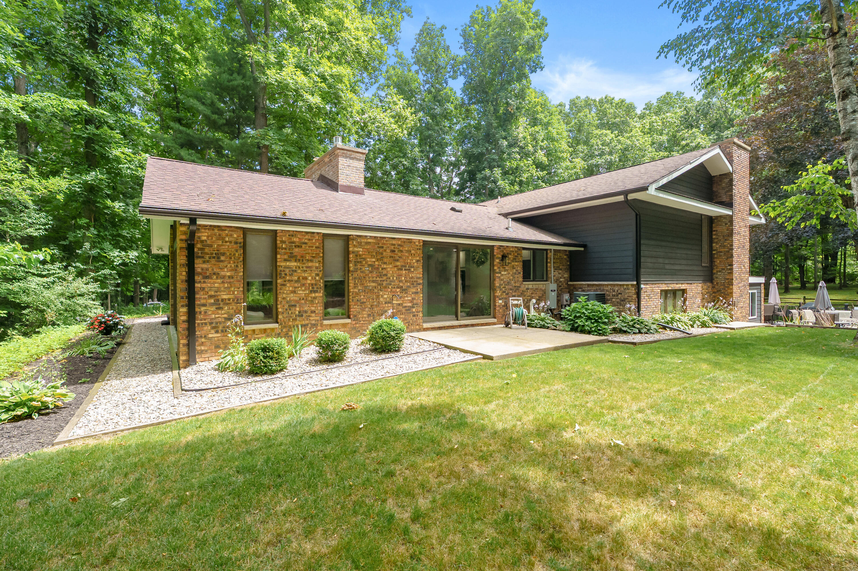 9929 W P Avenue Kalamazoo MI 49009