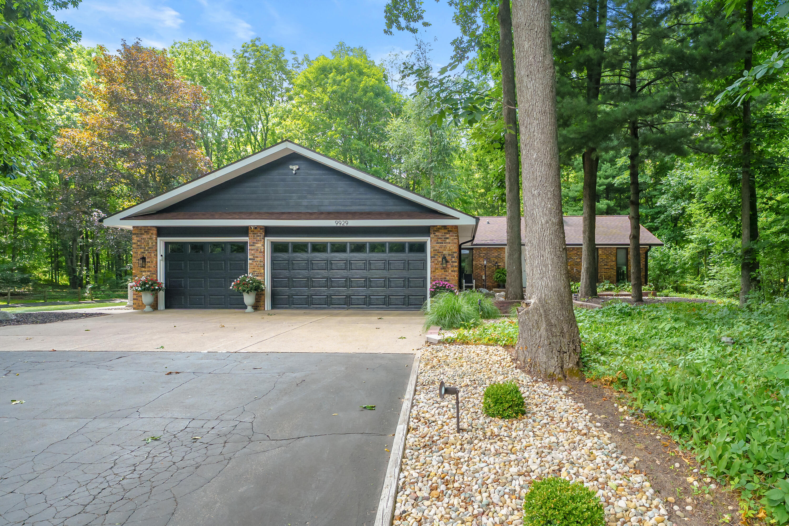 9929 W P Avenue Kalamazoo MI 49009