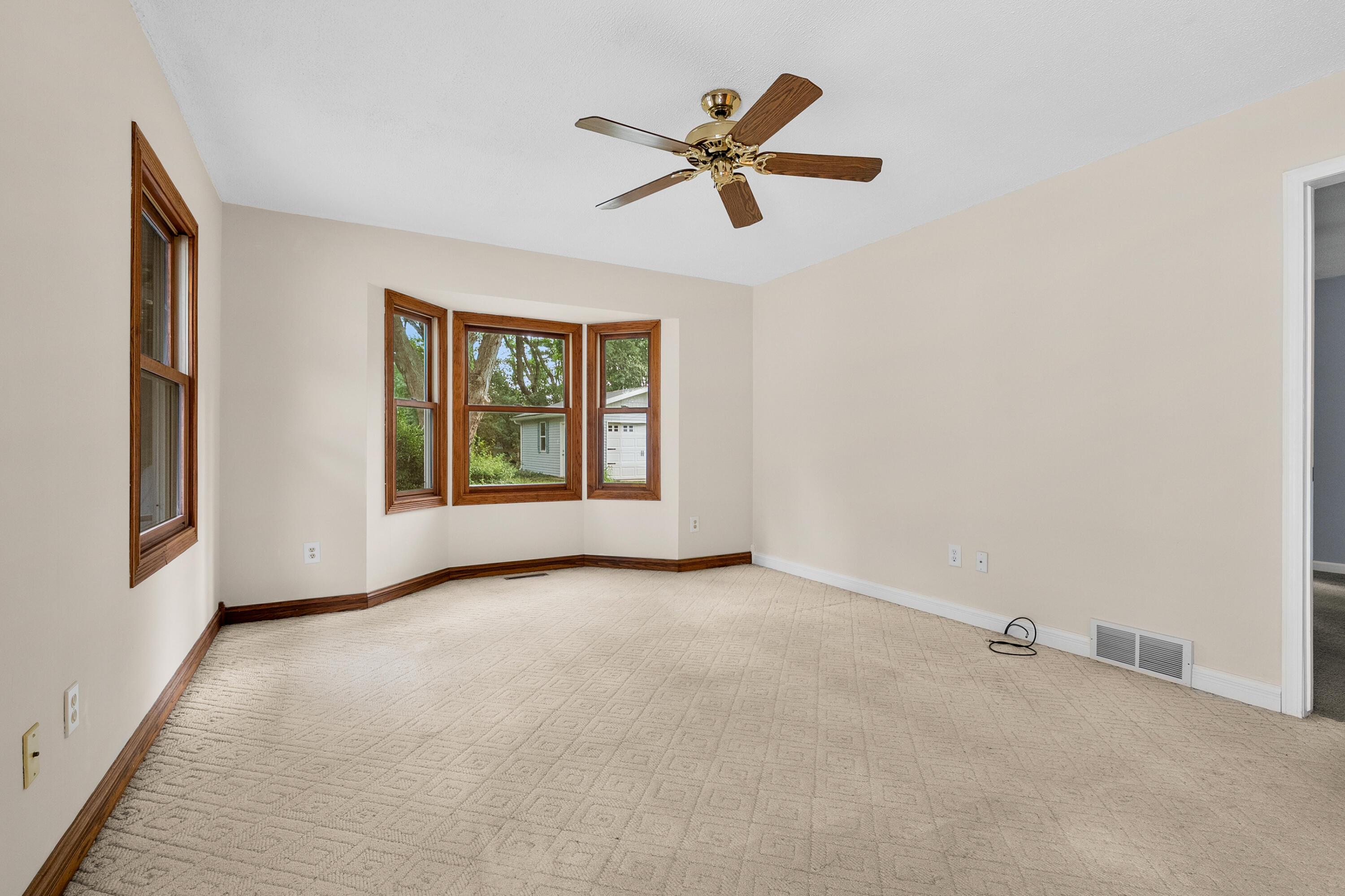 3908 Jennings Drive Kalamazoo MI 49048