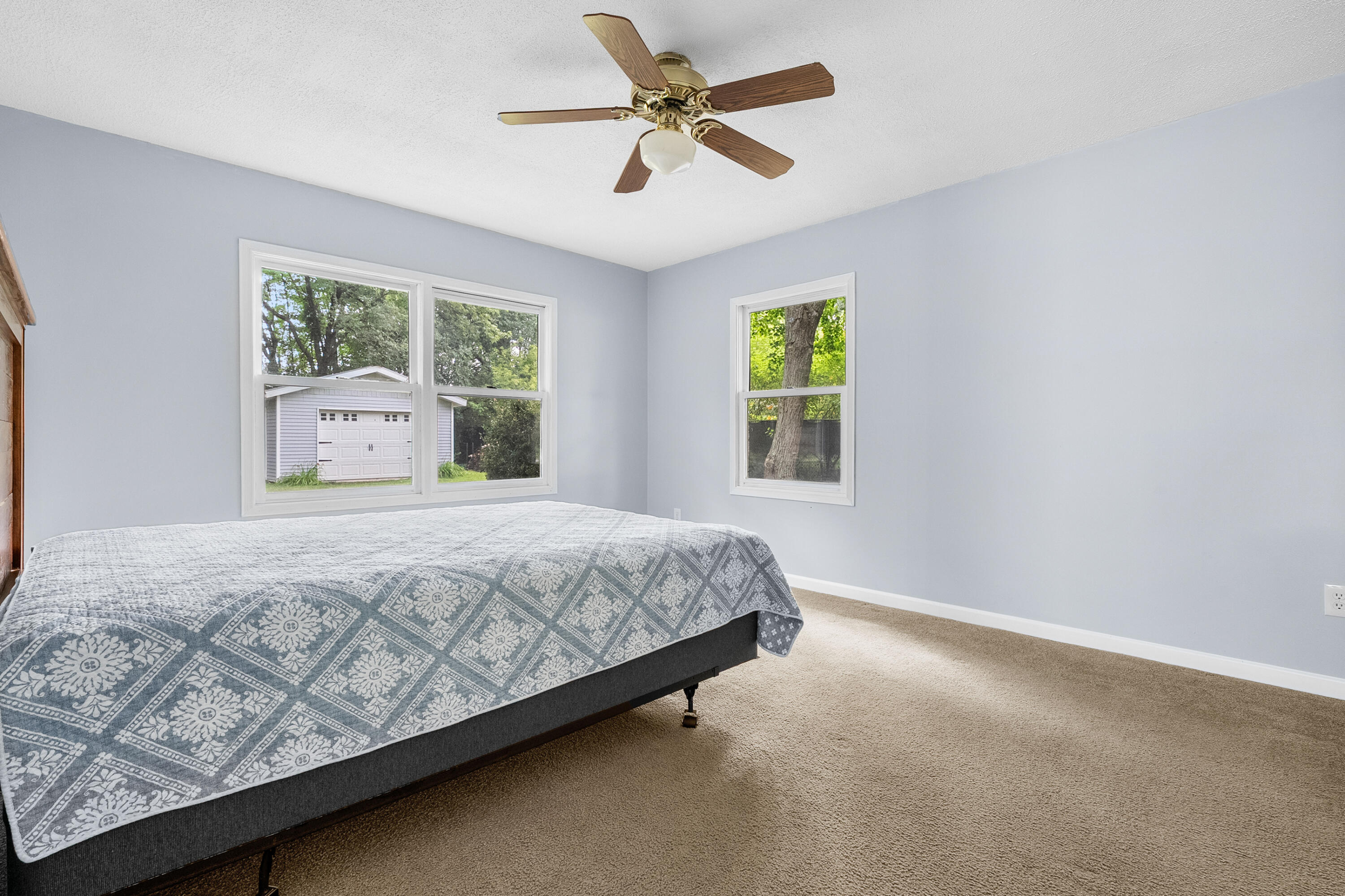 3908 Jennings Drive Kalamazoo MI 49048