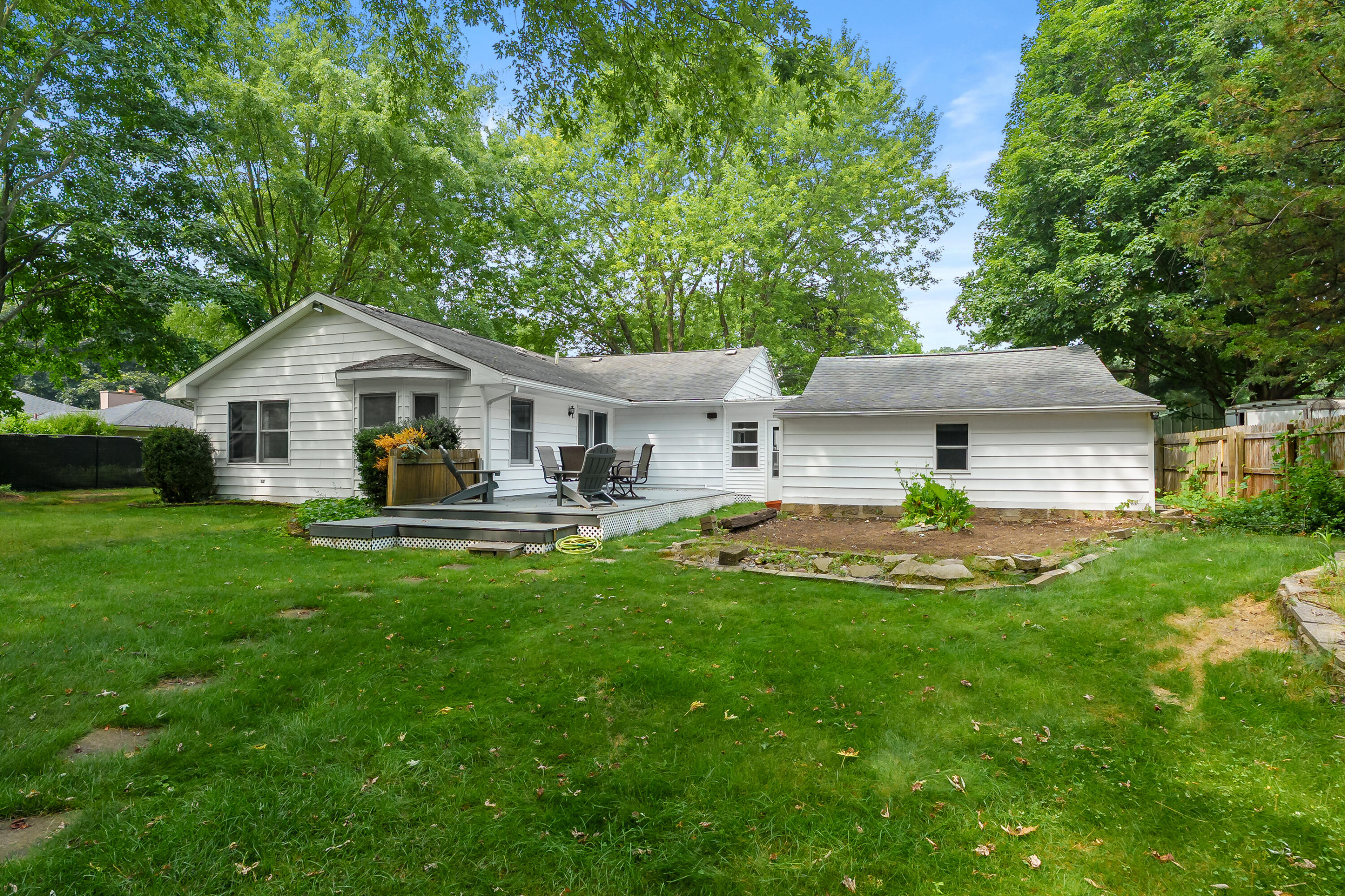 3908 Jennings Drive Kalamazoo MI 49048