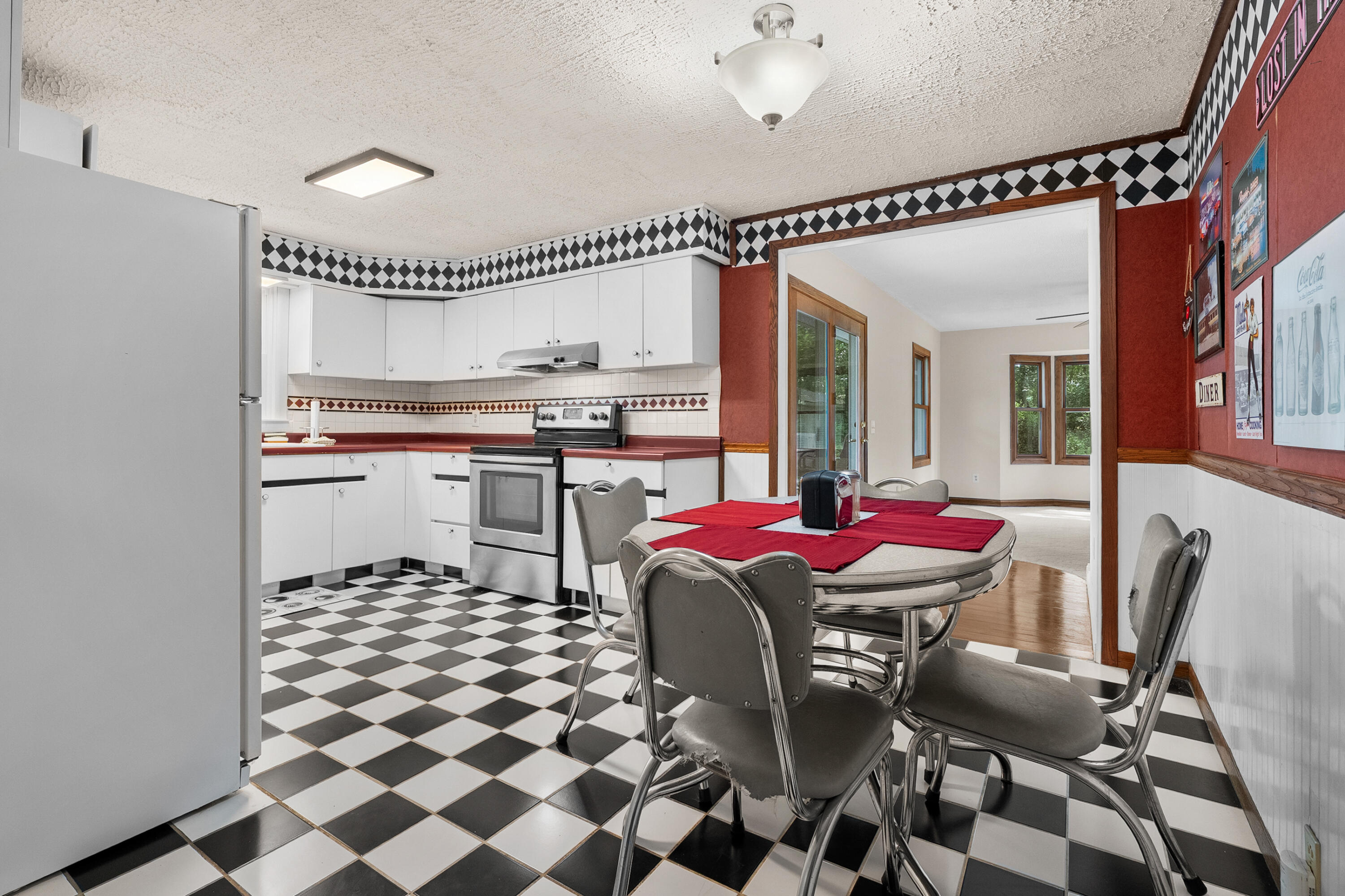 3908 Jennings Drive Kalamazoo MI 49048