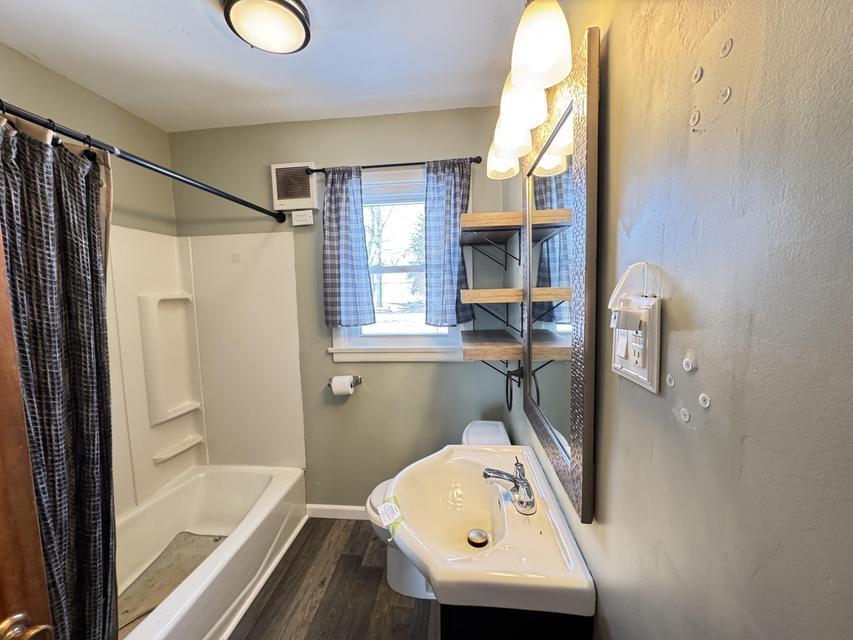 3334 W Glendora Road Three Oaks MI 49128