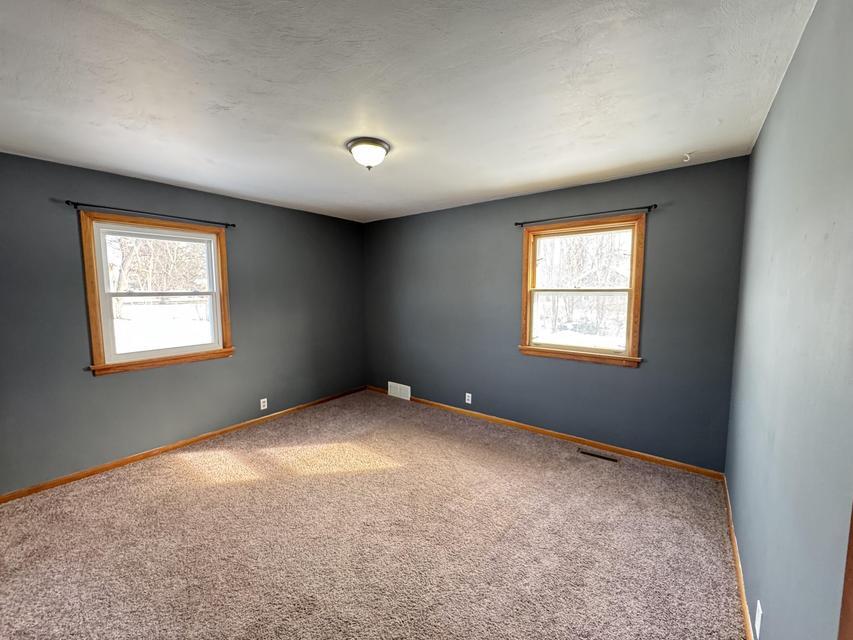 3334 W Glendora Road Three Oaks MI 49128