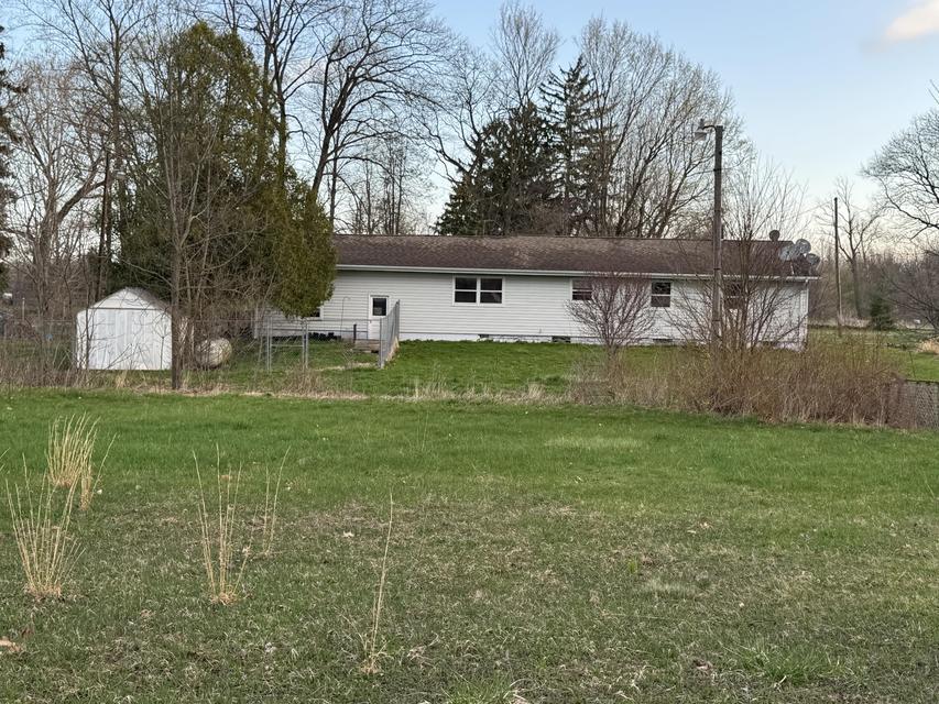 3334 W Glendora Road Three Oaks MI 49128