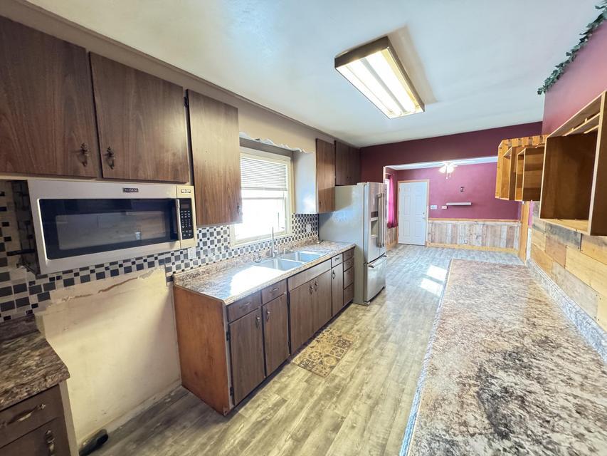3334 W Glendora Road Three Oaks MI 49128