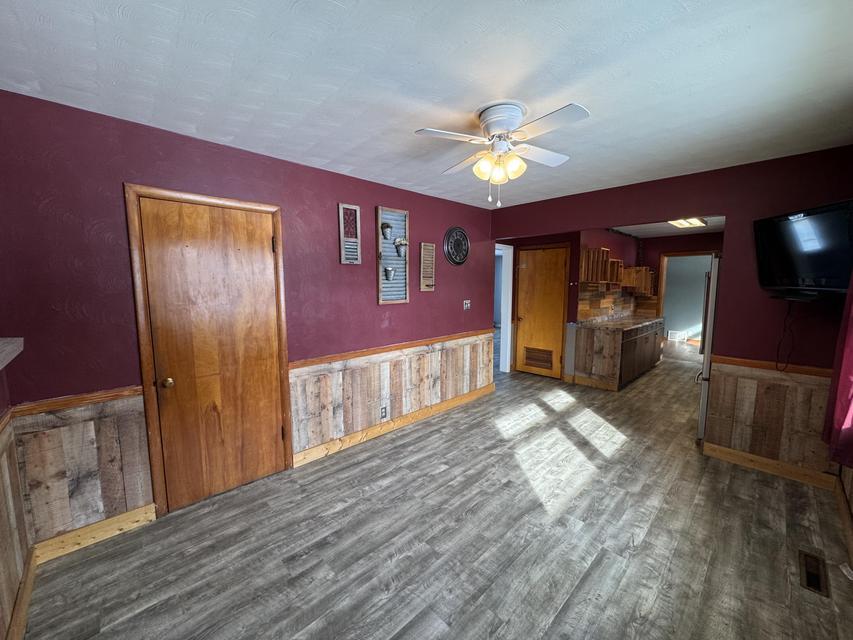3334 W Glendora Road Three Oaks MI 49128
