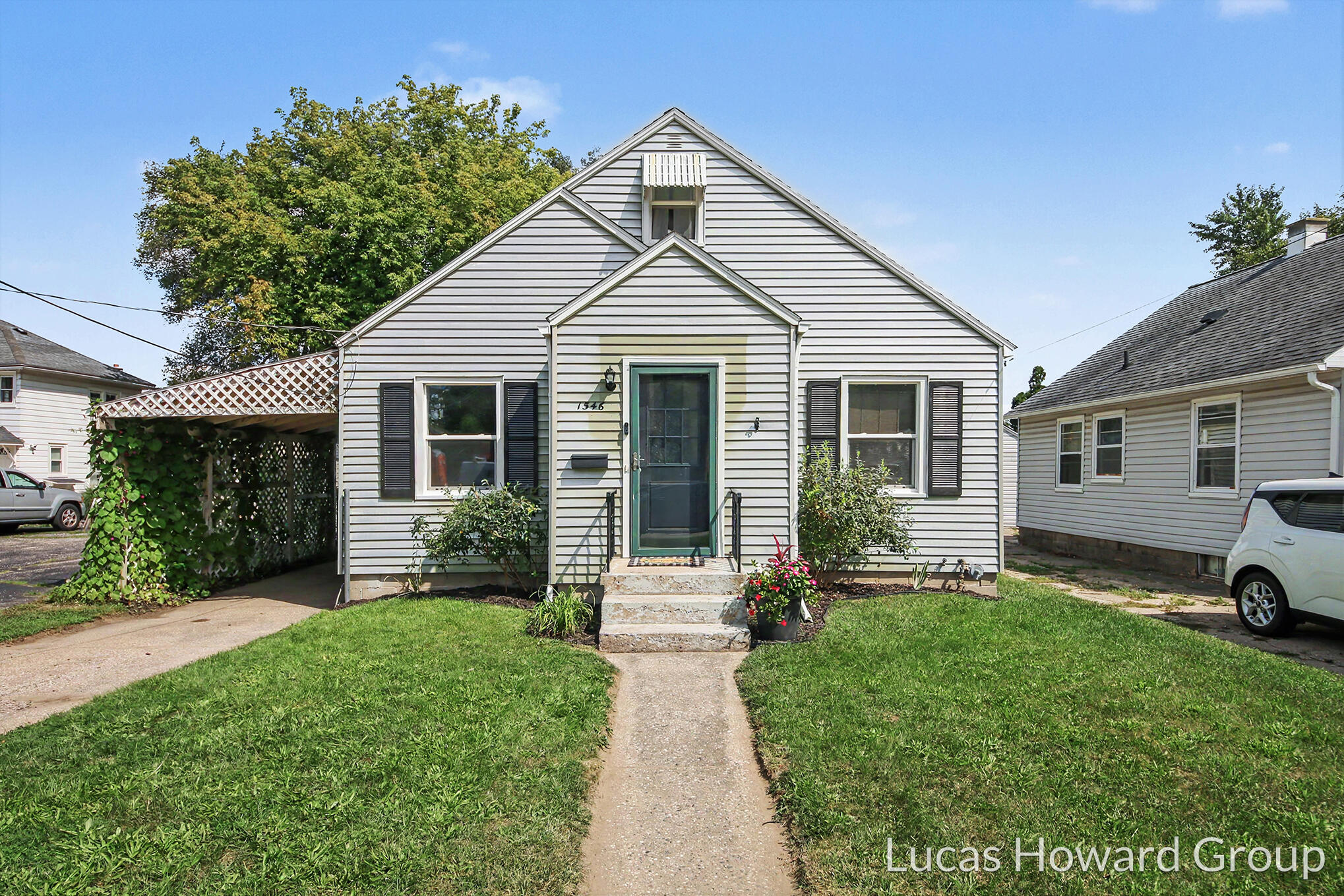 1546 Powers Avenue NW Grand Rapids MI 49504