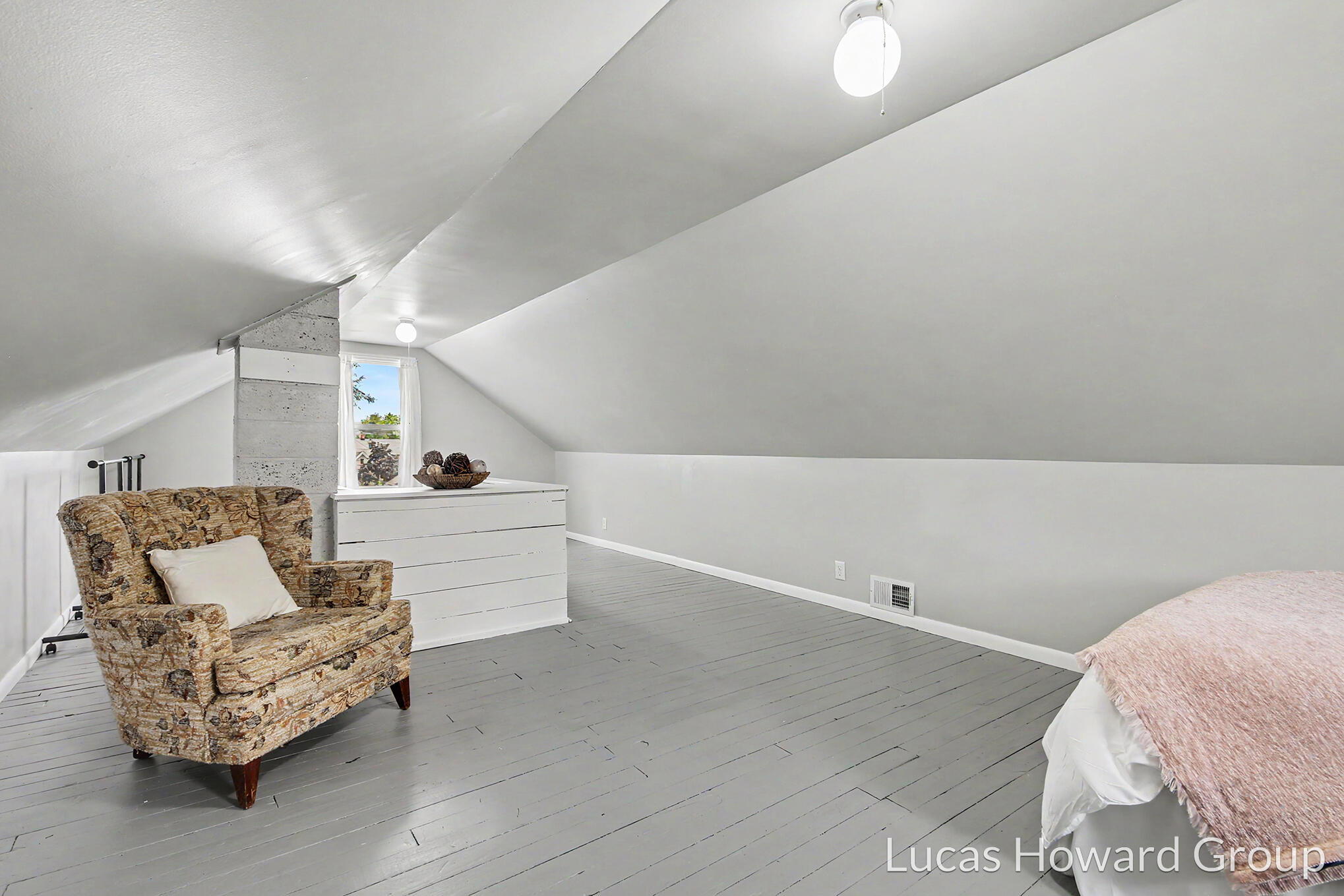1546 Powers Avenue NW Grand Rapids MI 49504