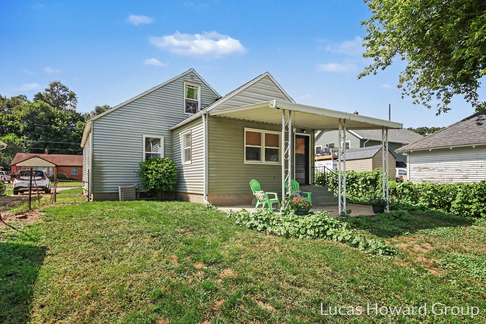 1546 Powers Avenue NW Grand Rapids MI 49504
