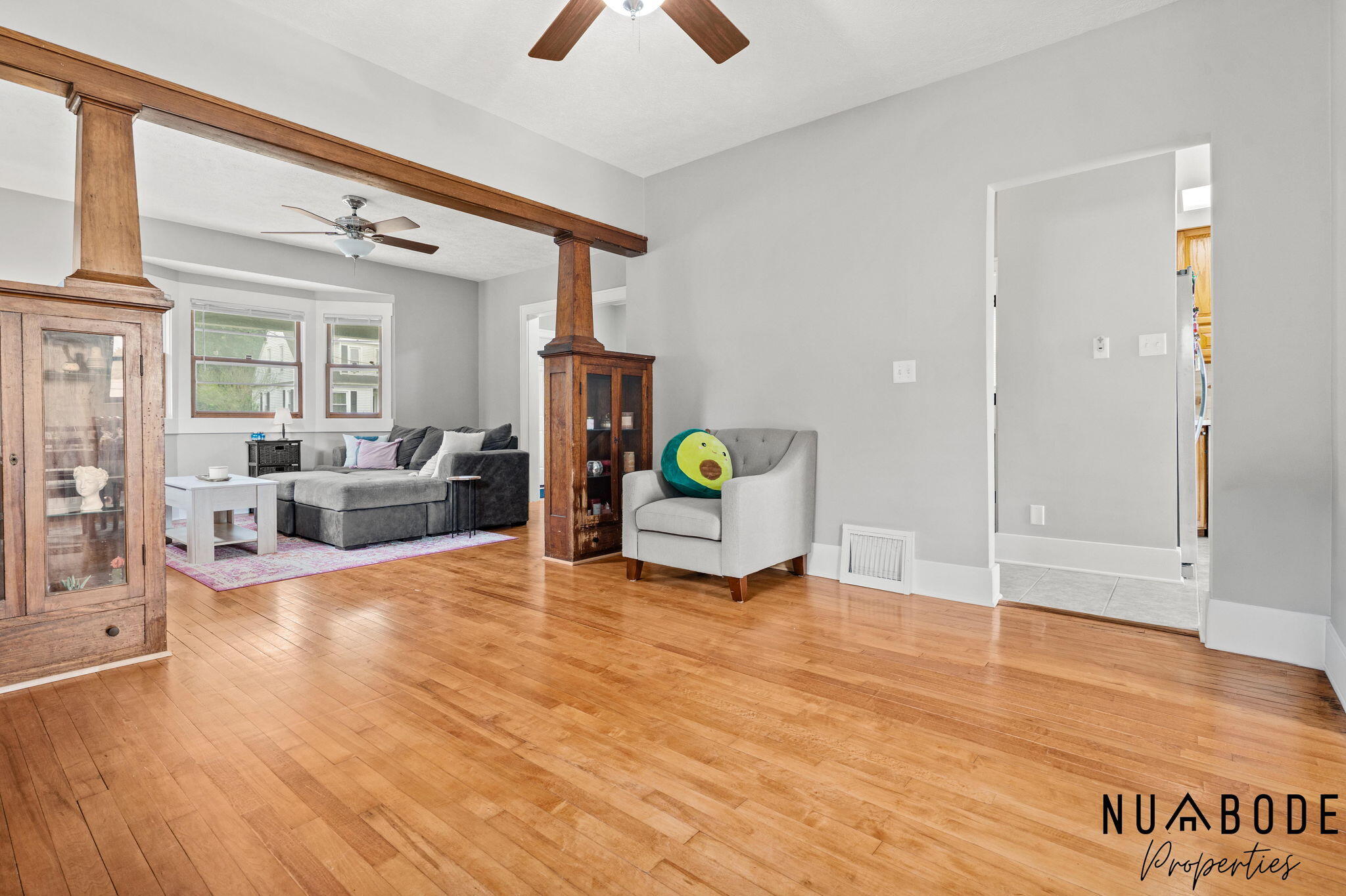 933 Crescent Street NE Grand Rapids MI 49503