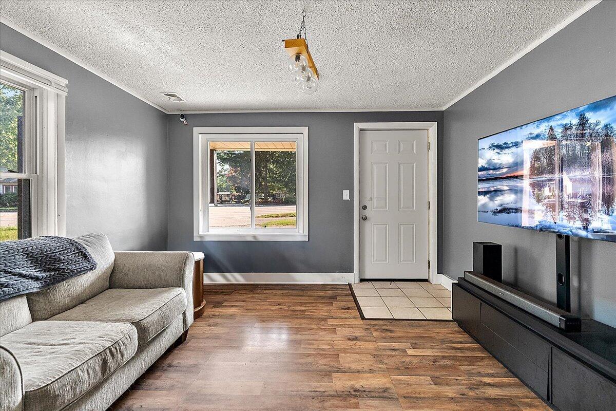 678 Butternut Drive Holland MI 49424