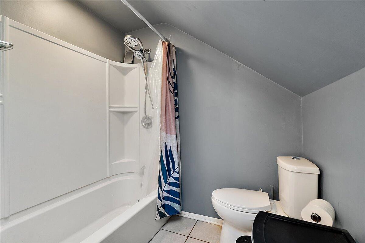 678 Butternut Drive Holland MI 49424