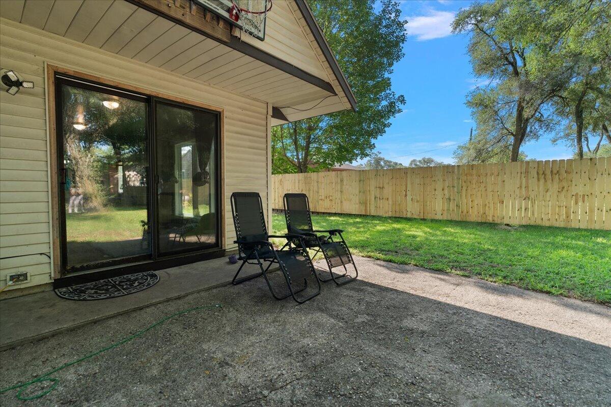678 Butternut Drive Holland MI 49424