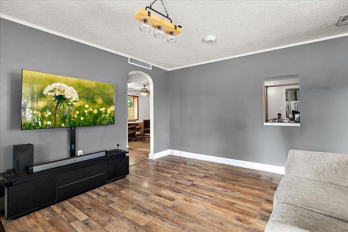 678 Butternut Drive Holland MI 49424