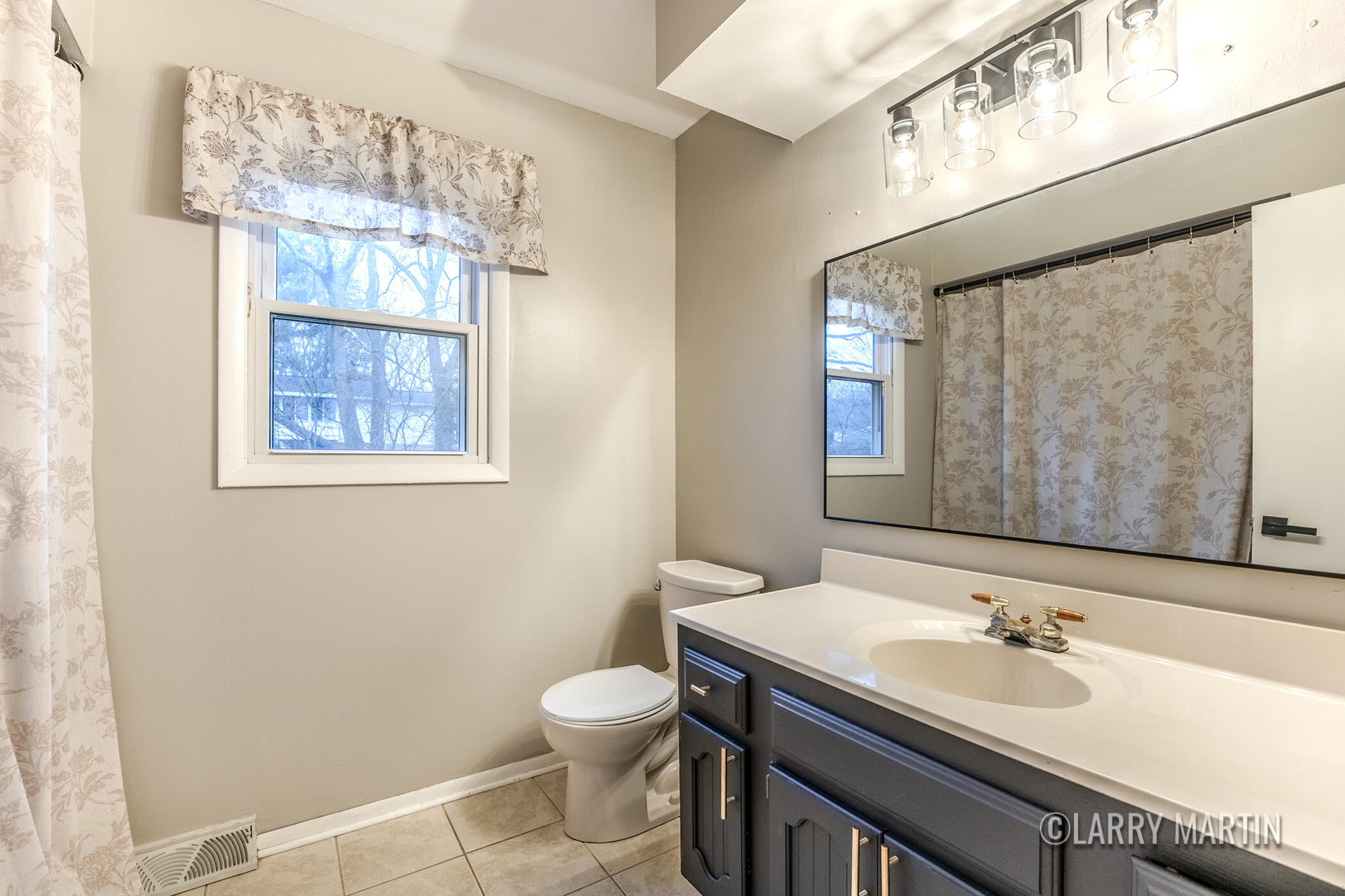 5812 Blaine Avenue SE Grand Rapids MI 49508