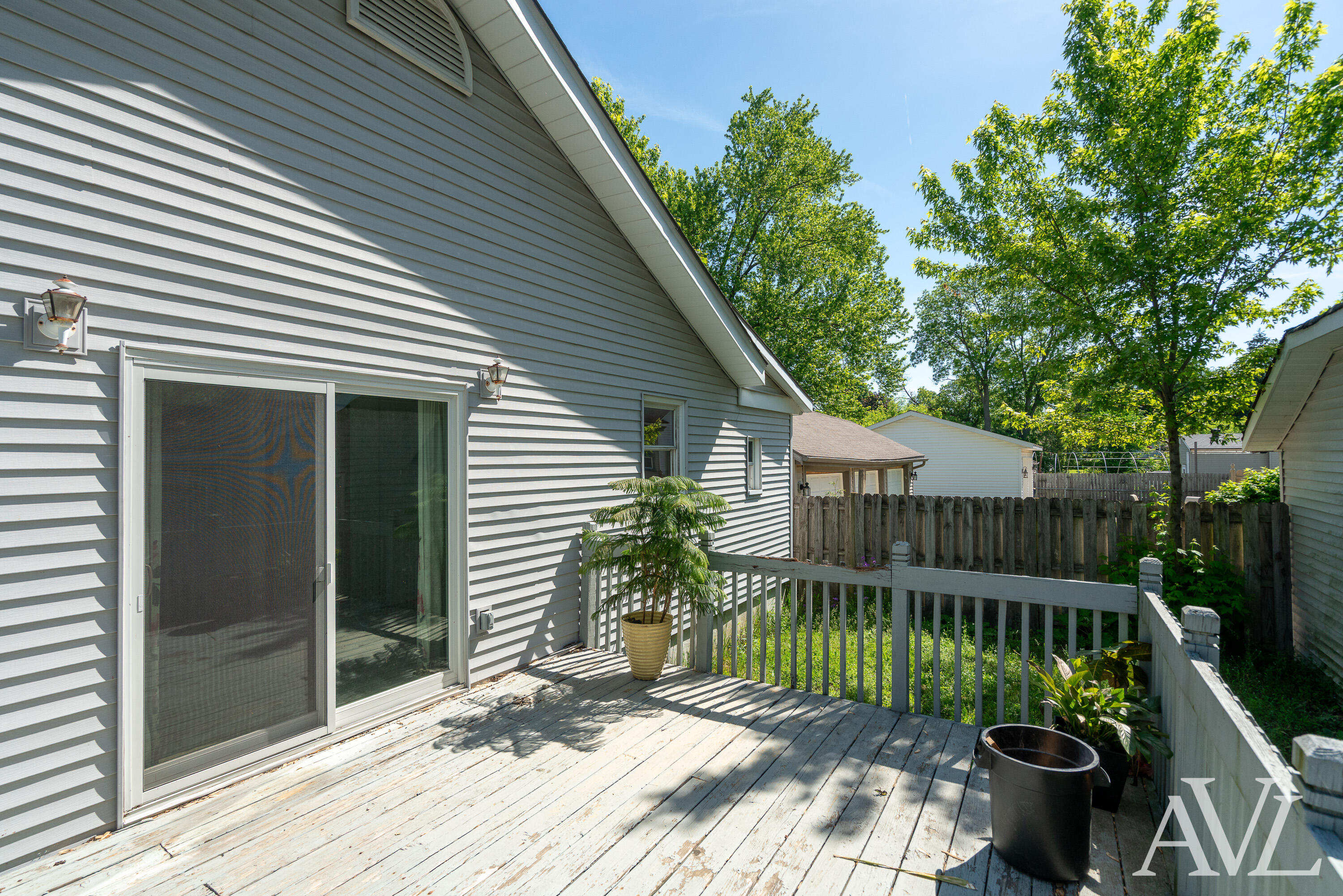 826 Lincoln Avenue NW Grand Rapids MI 49504