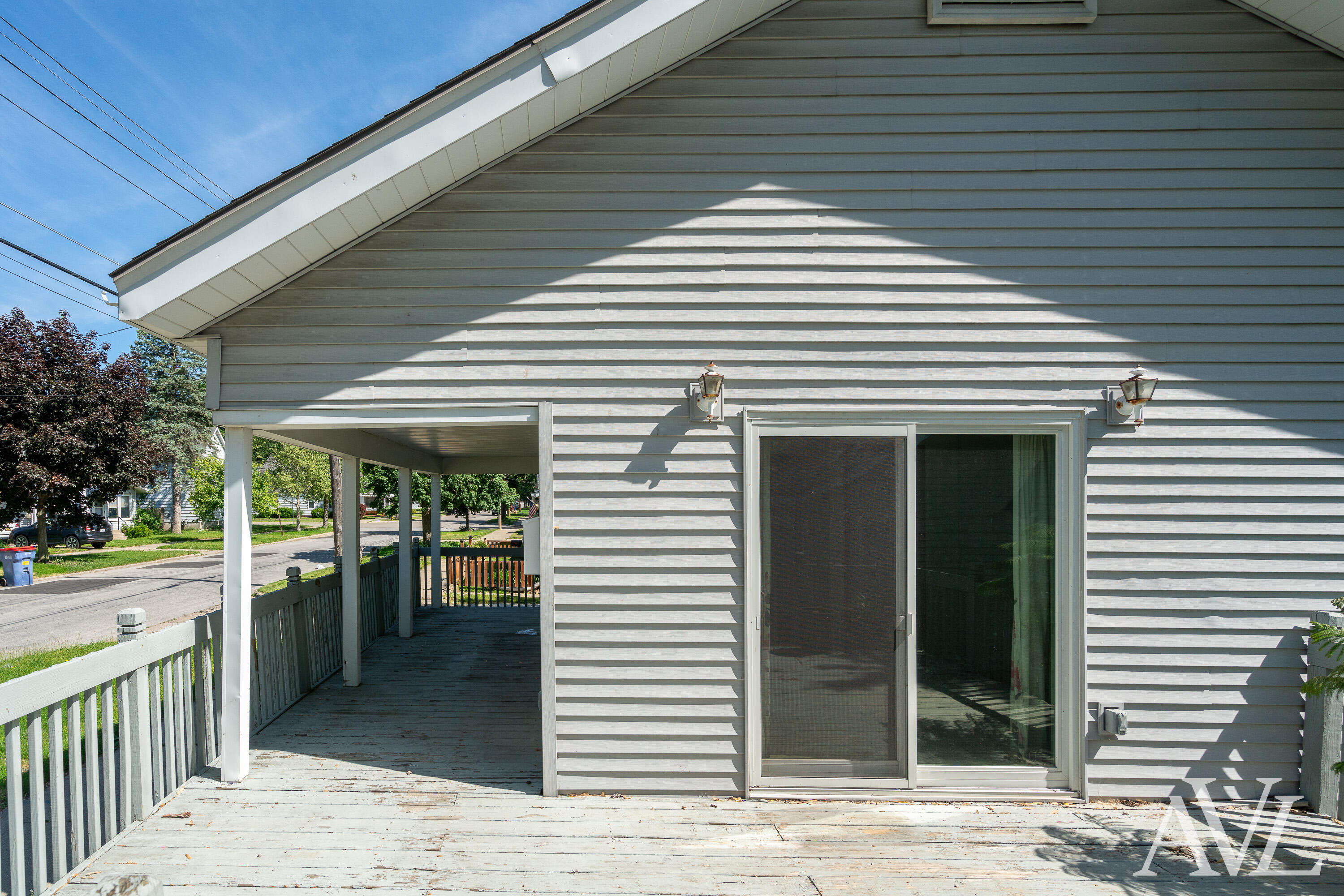 826 Lincoln Avenue NW Grand Rapids MI 49504