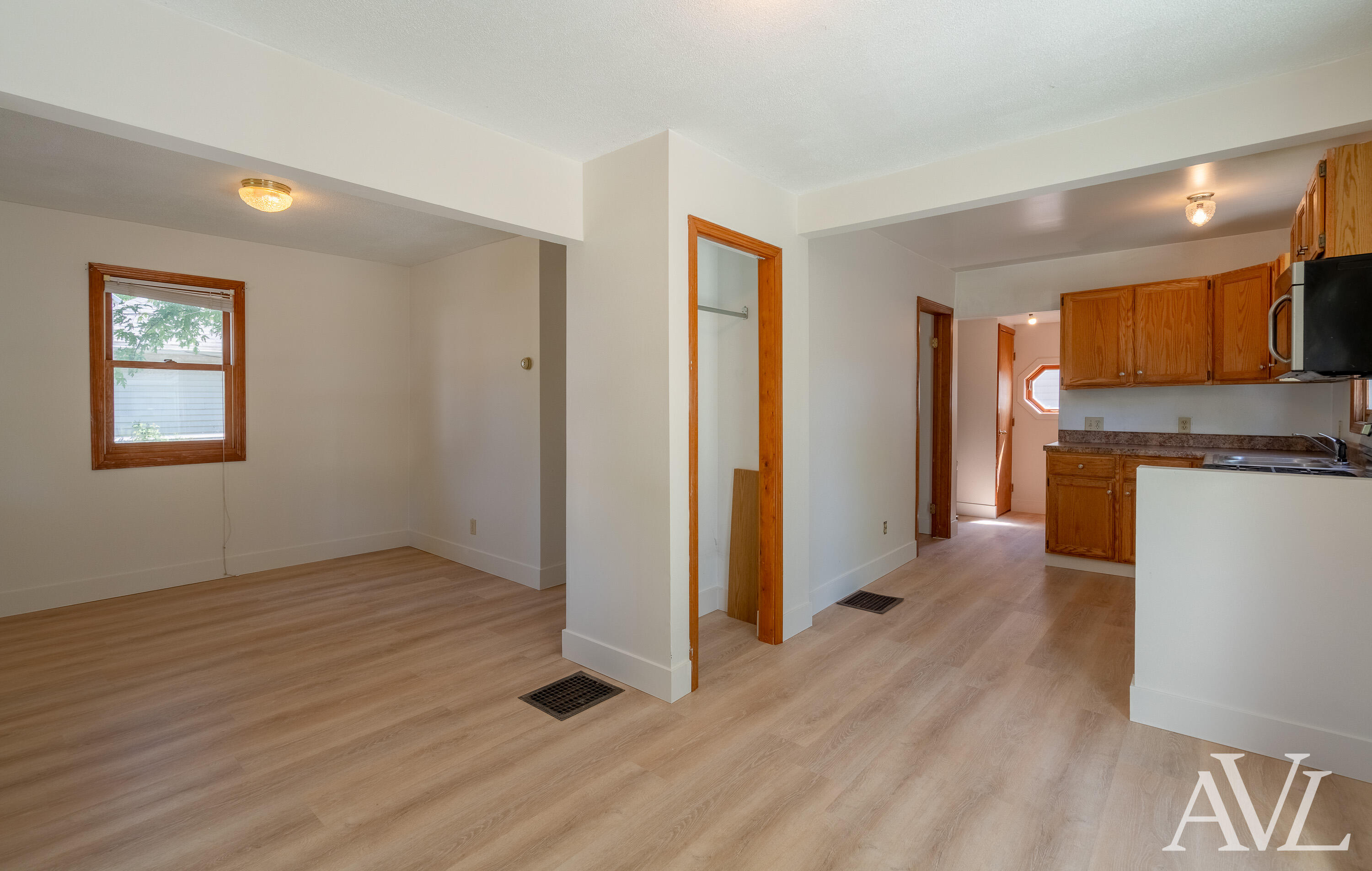 826 Lincoln Avenue NW Grand Rapids MI 49504