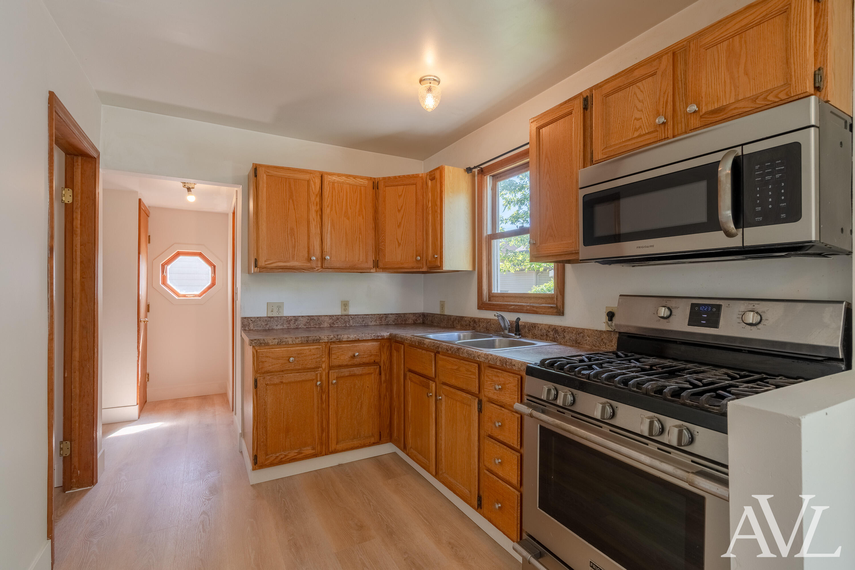 826 Lincoln Avenue NW Grand Rapids MI 49504
