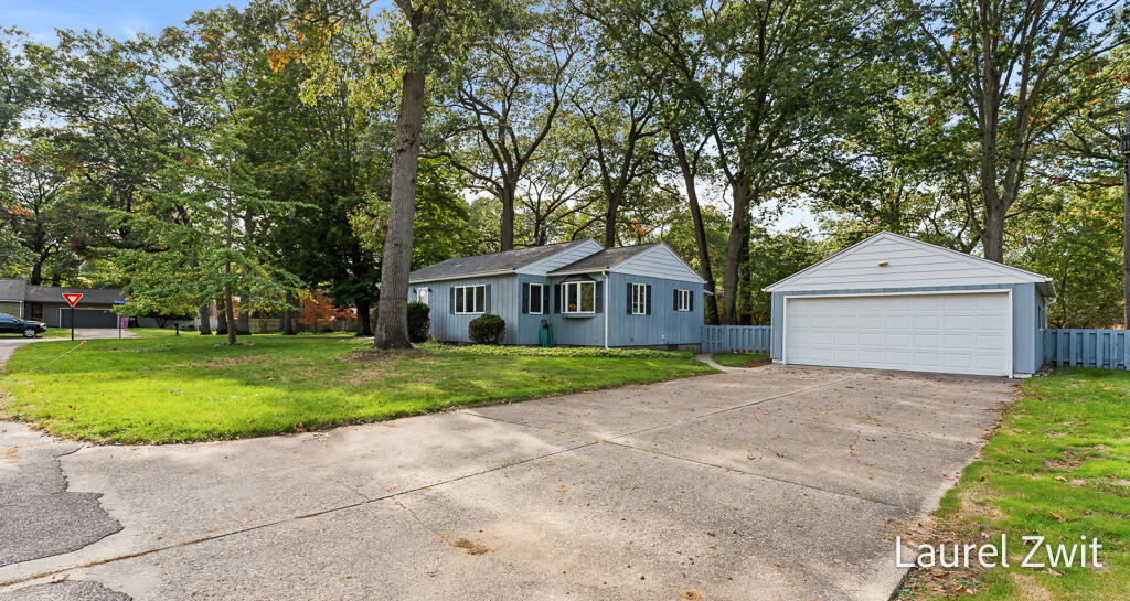 3761 Diversey Street Norton Shores MI 49441