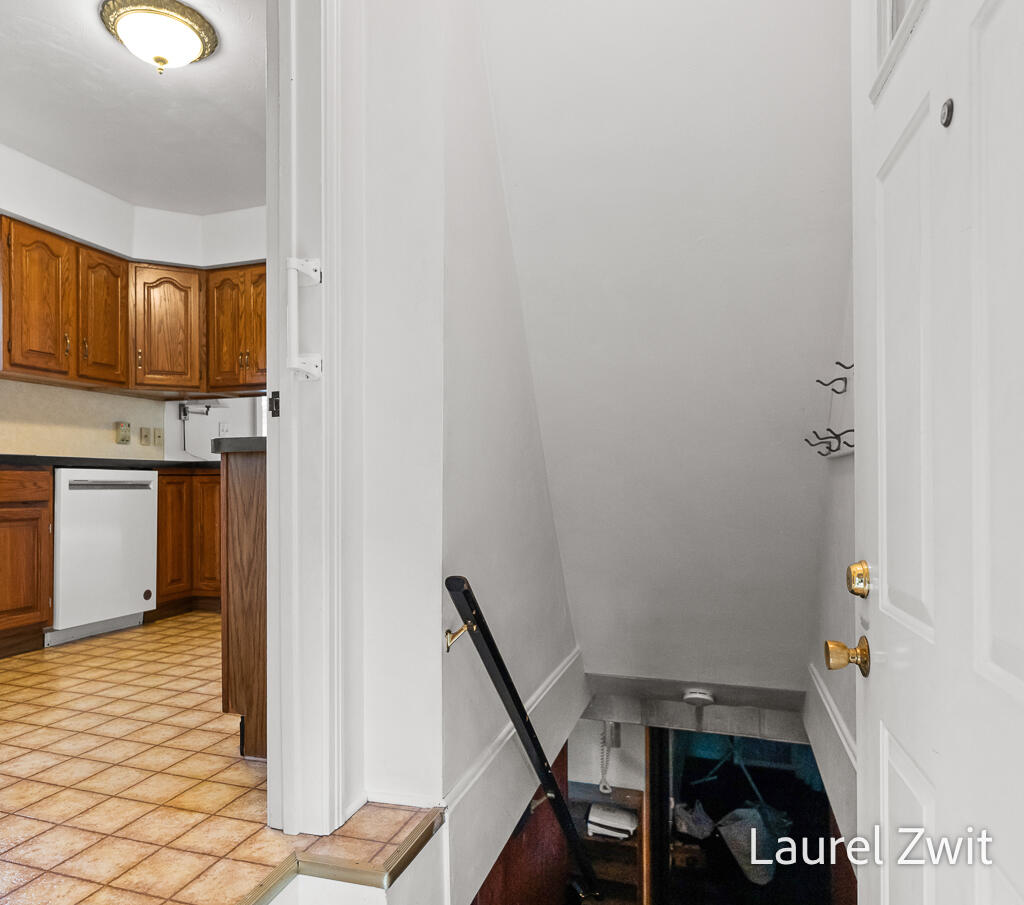 3761 Diversey Street Norton Shores MI 49441