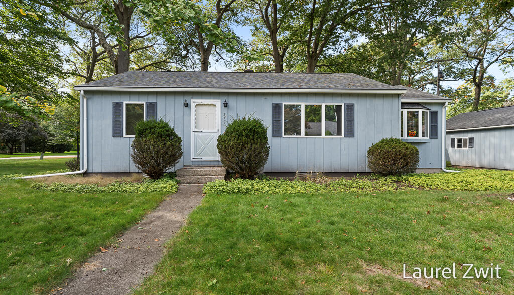3761 Diversey Street Norton Shores MI 49441