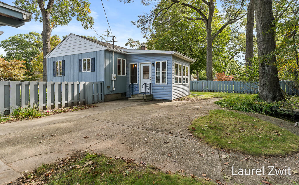 3761 Diversey Street Norton Shores MI 49441