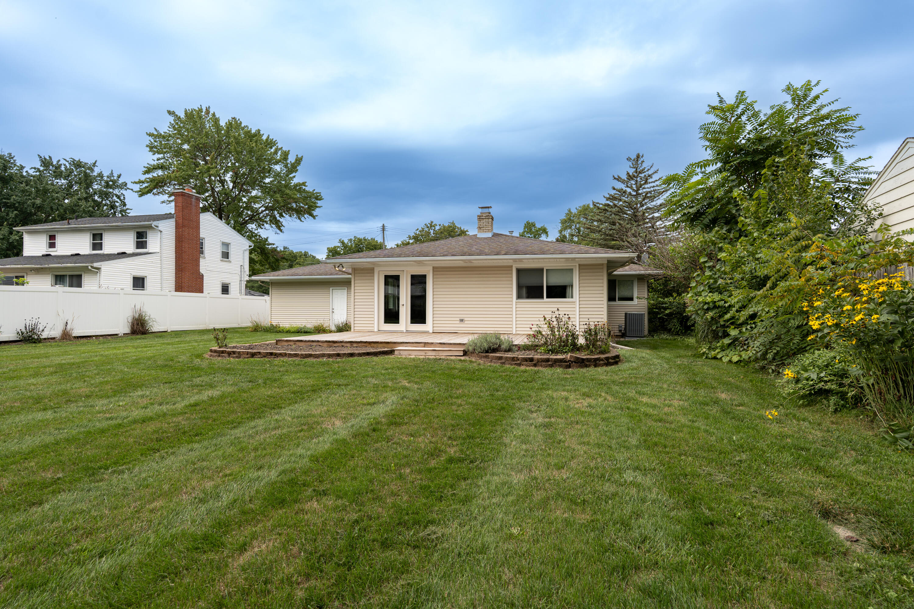3324 Brooklyn Avenue SE Grand Rapids MI 49508