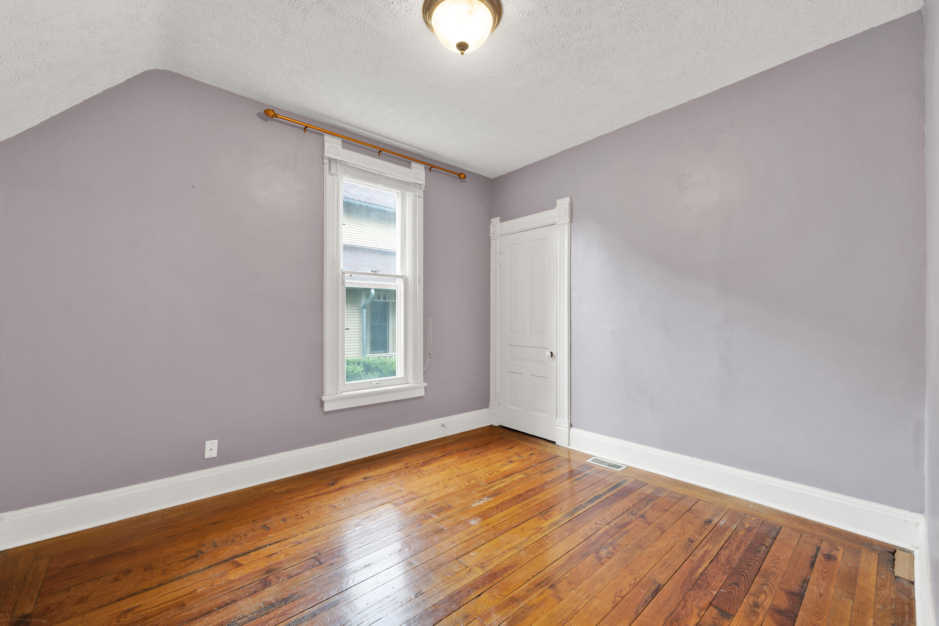 151 NE Union Avenue NE Grand Rapids MI 49503