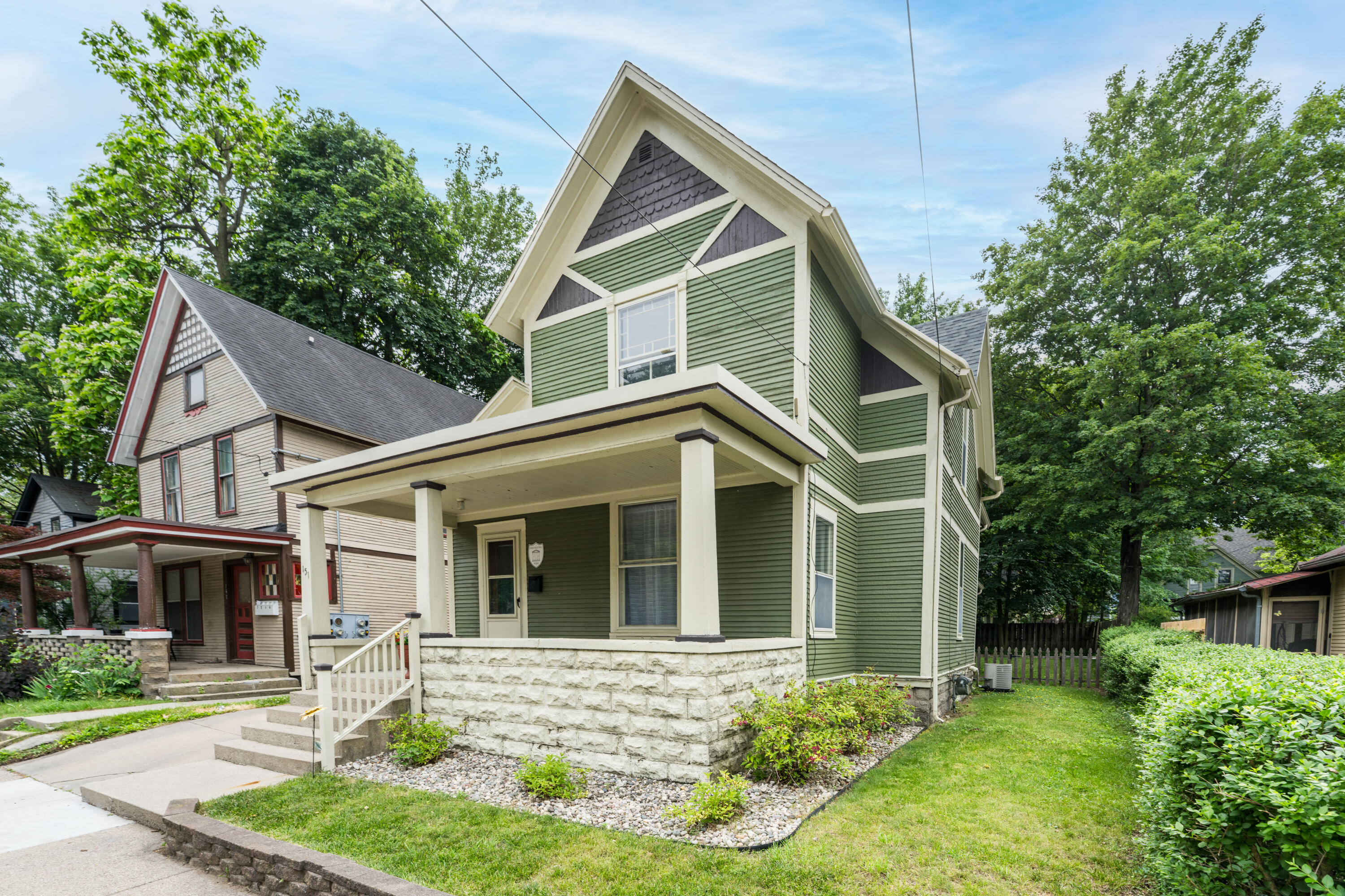 151 NE Union Avenue NE Grand Rapids MI 49503