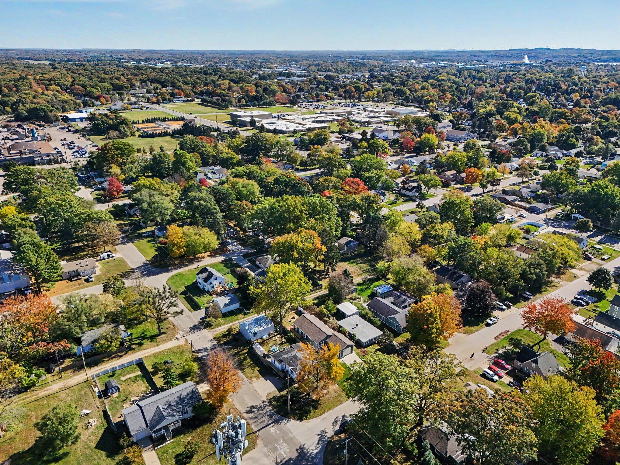 722 N Delia Street Ludington MI 49431