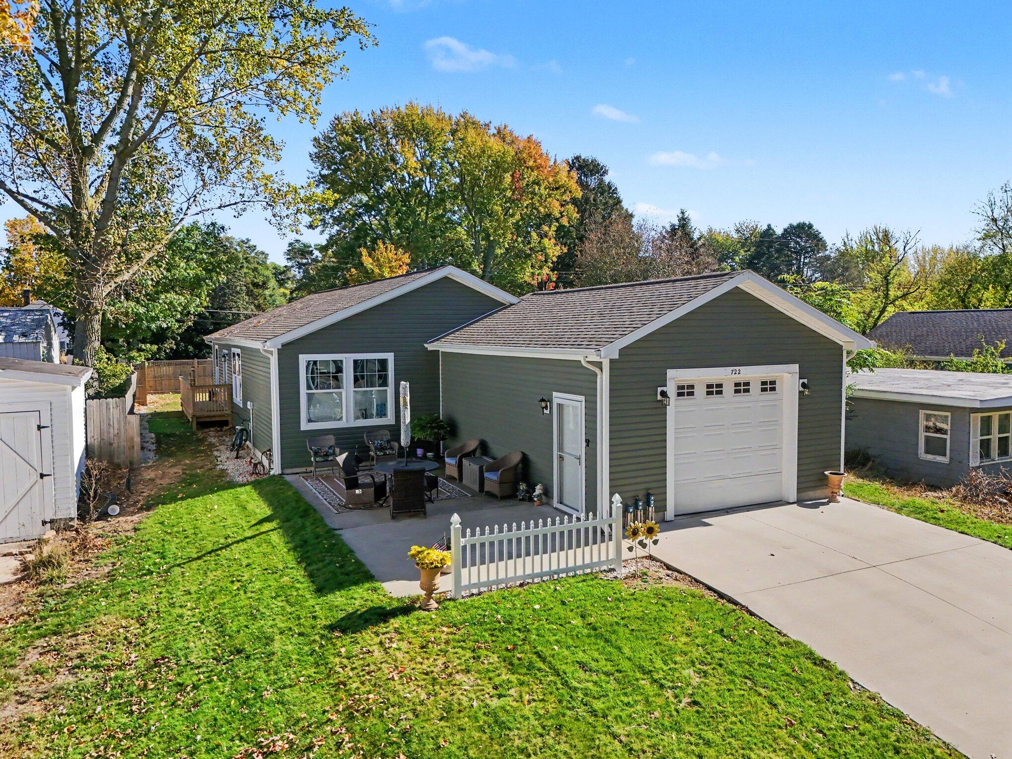722 N Delia Street Ludington MI 49431
