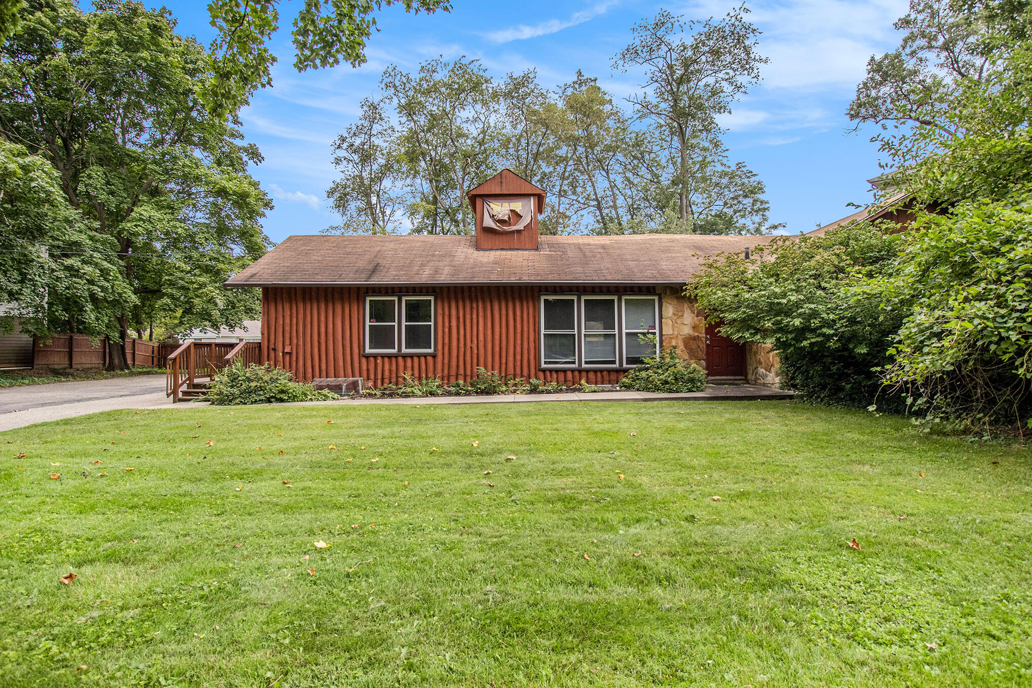 1316 Knollwood Avenue Kalamazoo MI 49006