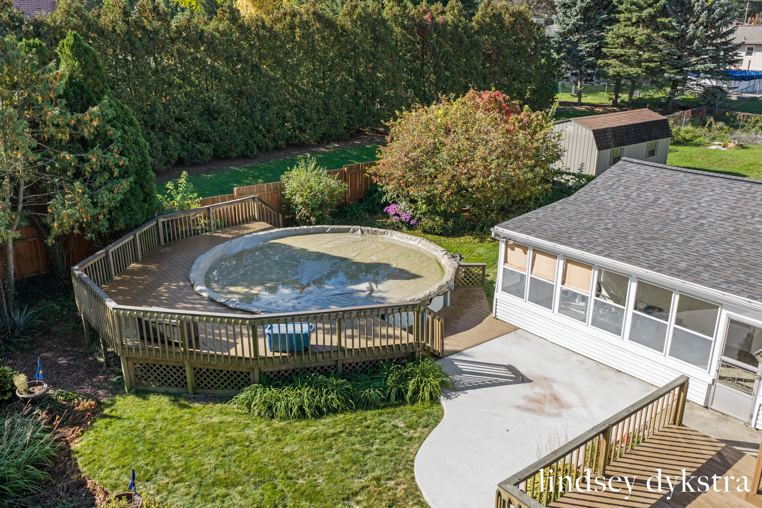 920 Coventry Drive NW Grand Rapids MI 49544